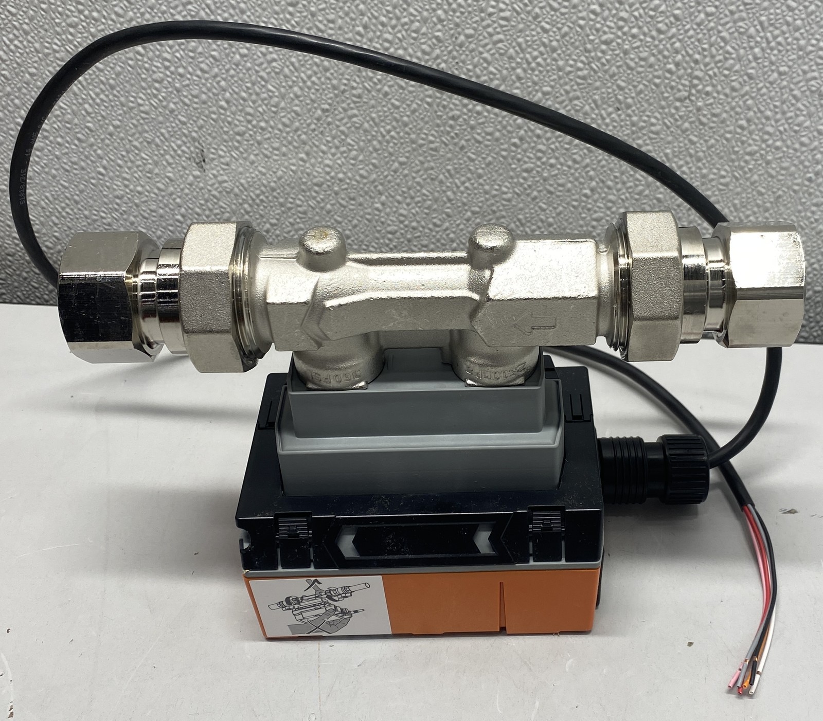 Belimo 22PF-5UE Ultrasonic Flow Sensor 1"