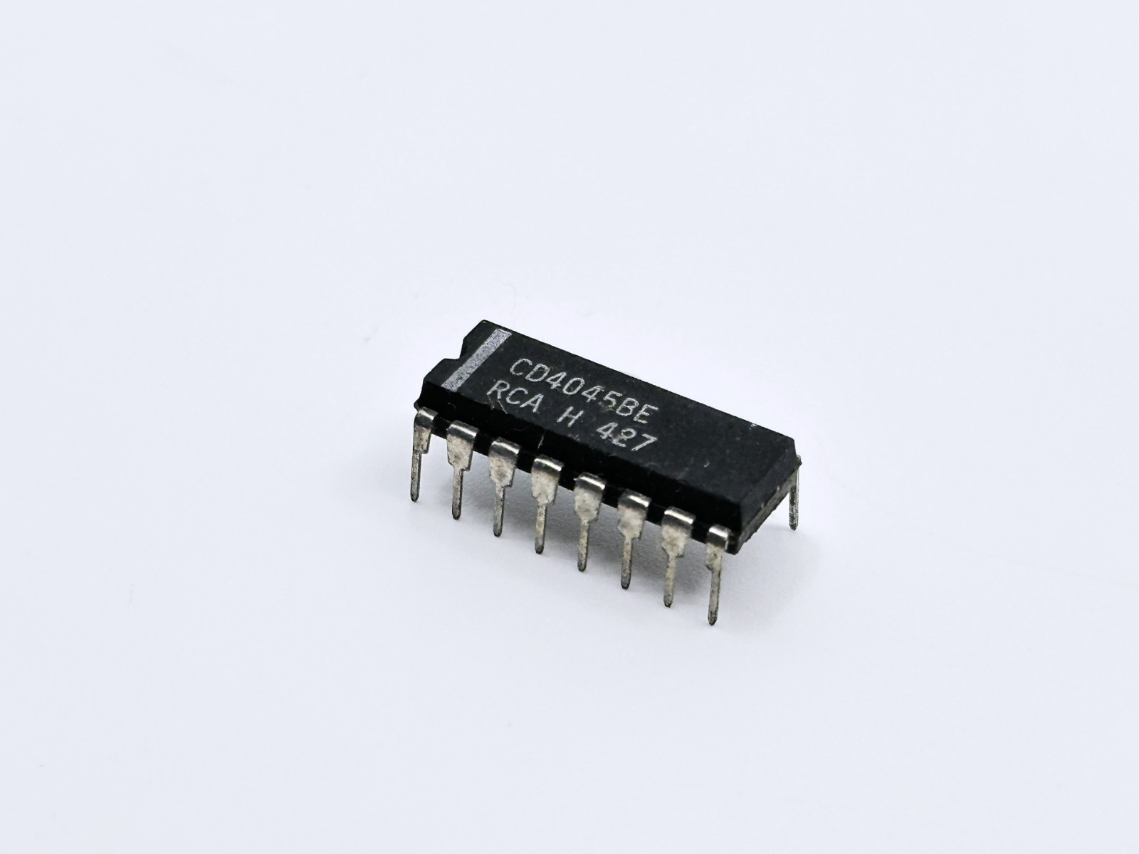 5PCS CD4045BE RCA CMOS 21 Stage Counter IC DIP-18