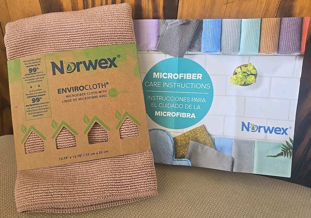 Norwex EnviroCloth New In Package Microfiber Cloth Baclock Technology Pink
