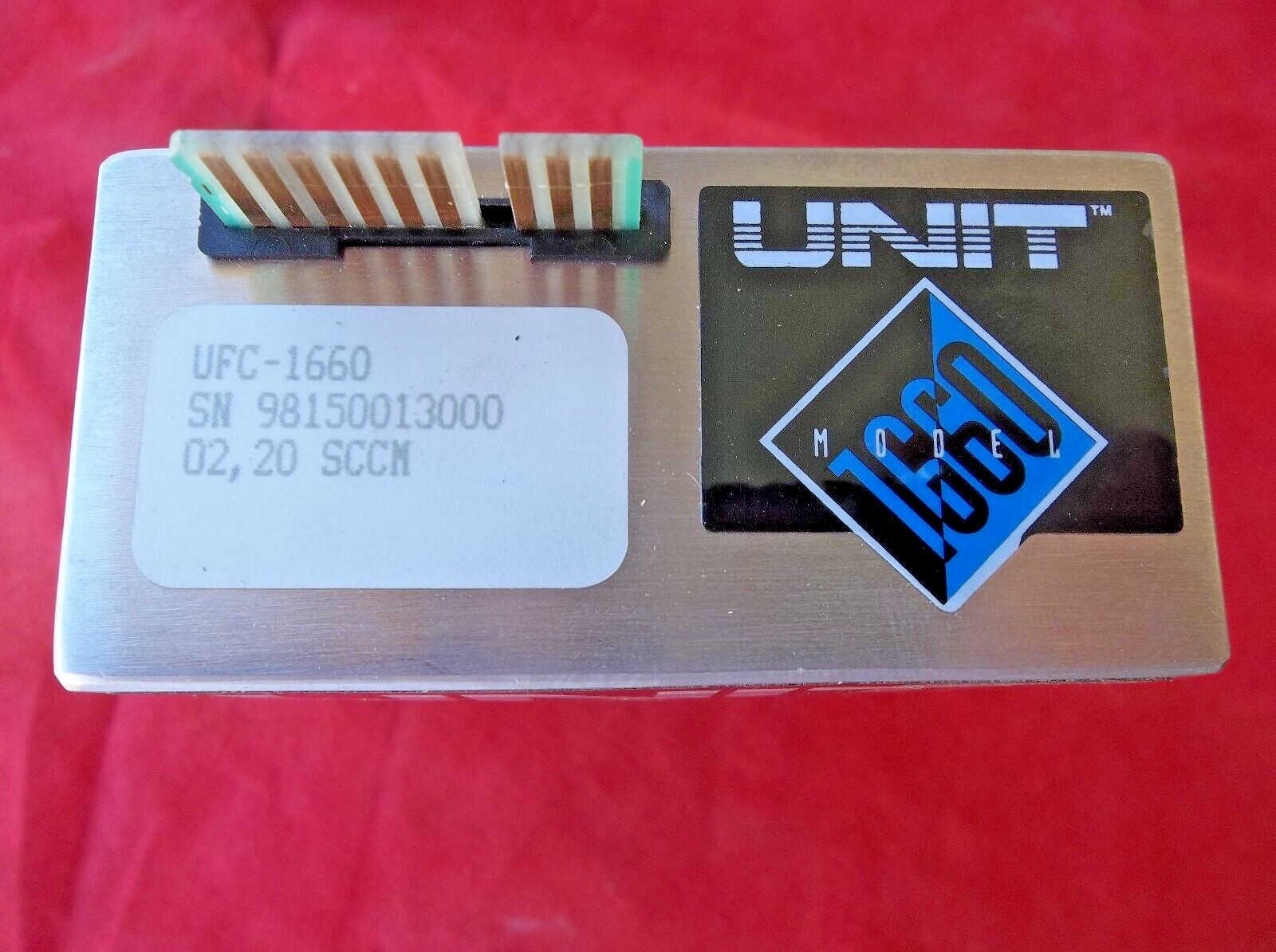 UNIT Model UFC-1660 mass flow controller 9 21 4e