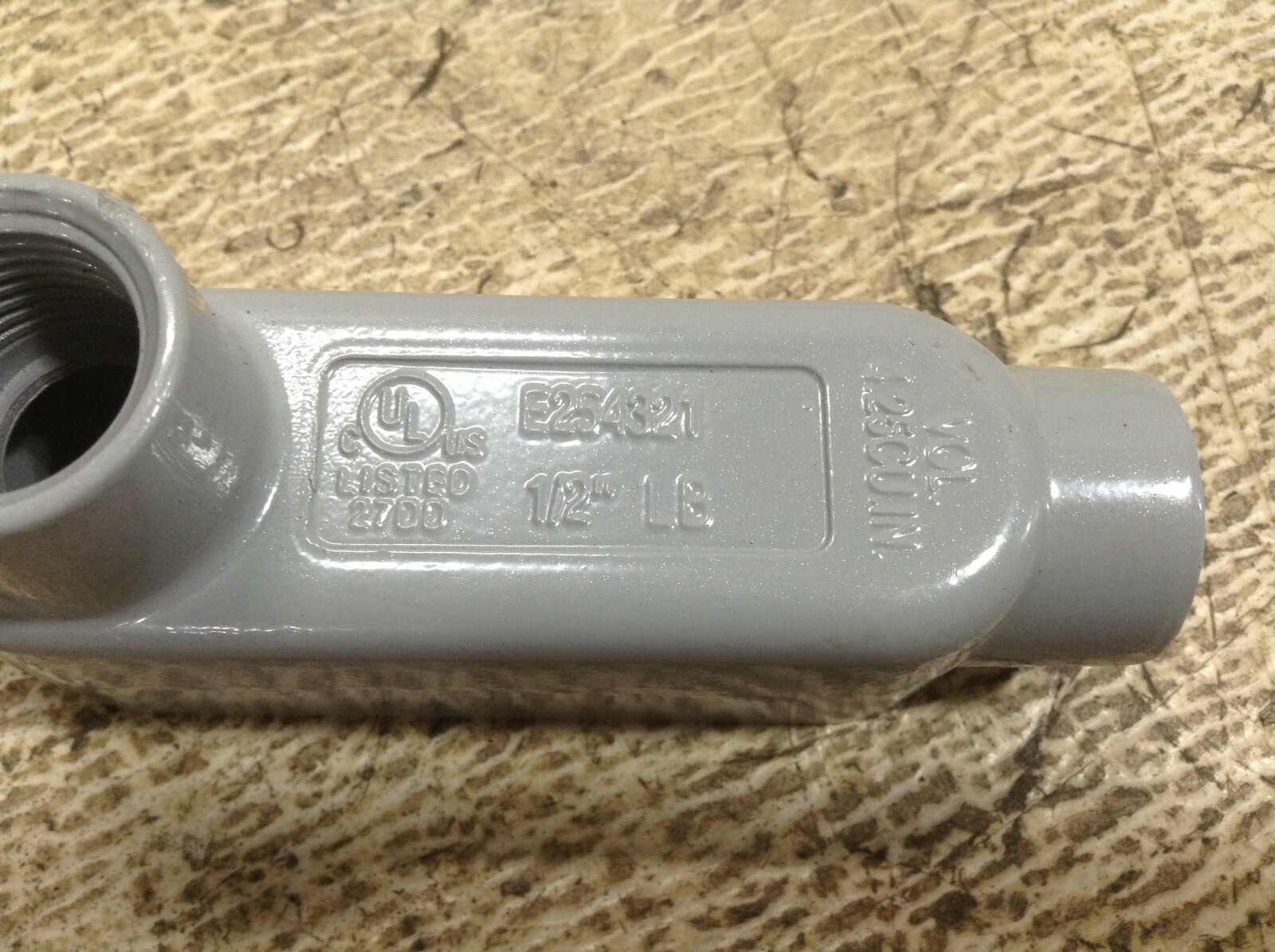 TE E254321 Conduit Body 1/2" 27DD New (OK)