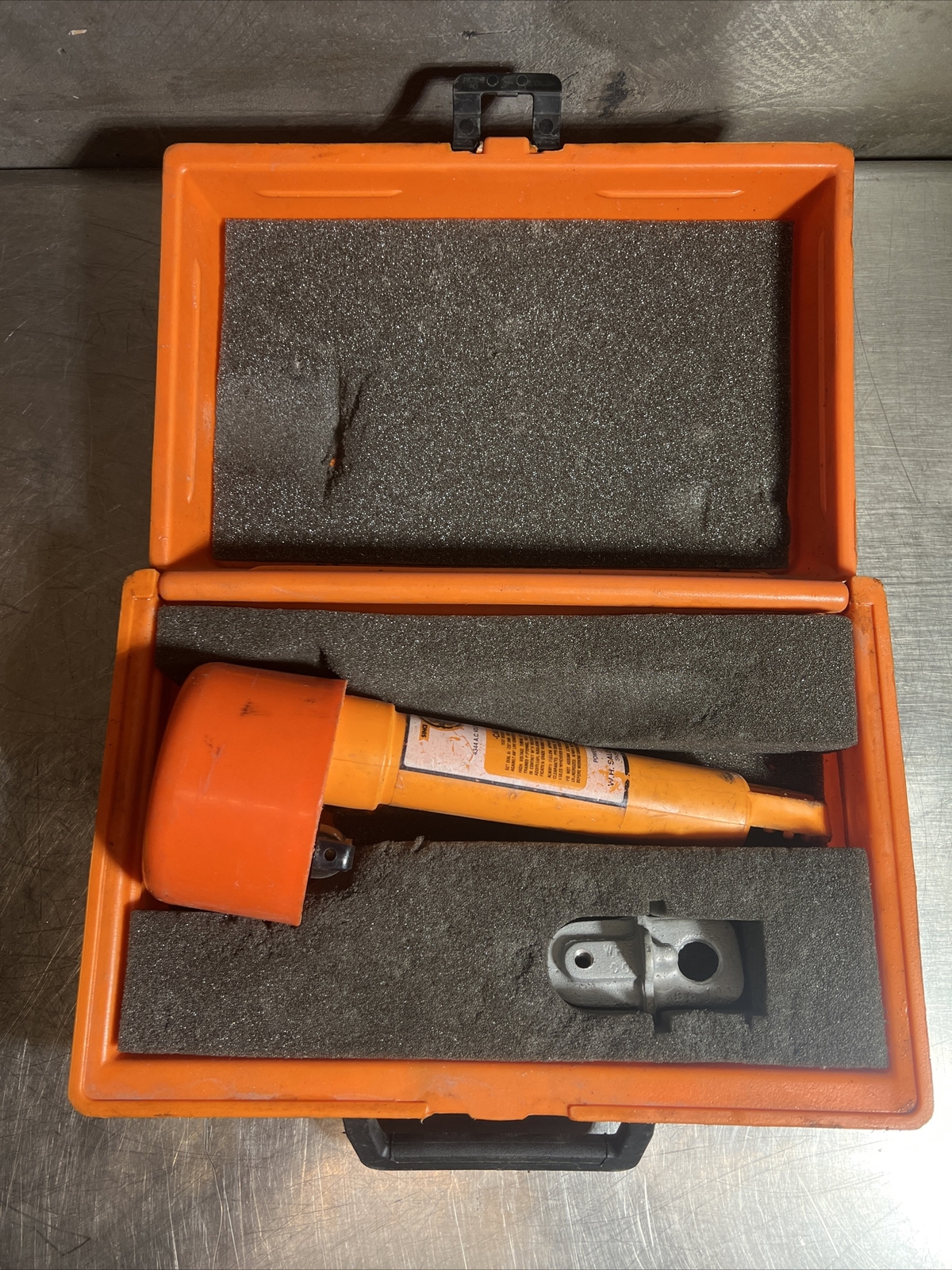 SALISBURY Model WHSCO 4344 Audio Visual AC VOLTAGE DETECTOR. Our #2