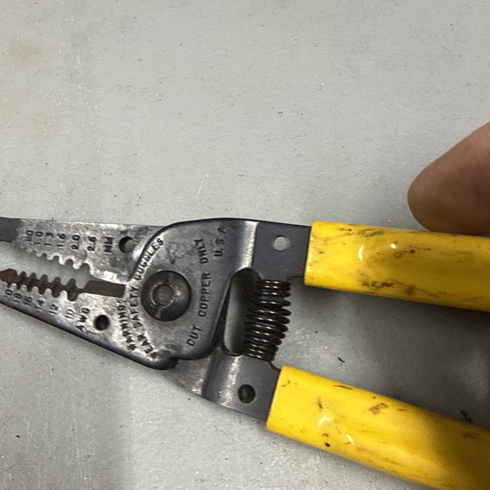 Techni-Pro 758TT004 - Crimper/Cutter Service Tool 10-22 AWG
