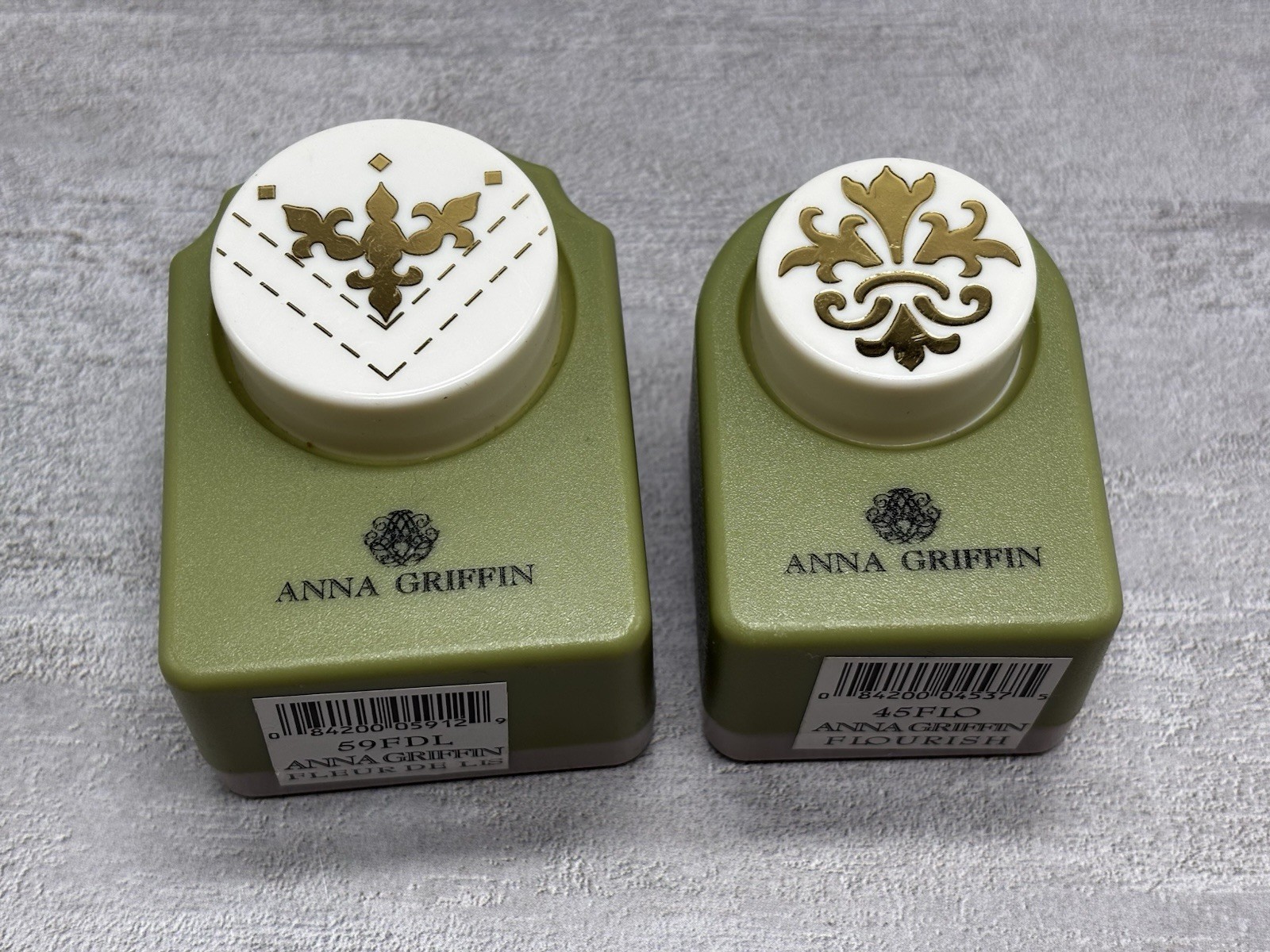 Set of 2 Anna Griffin Paper Punches Fleur De Lis Corner & Flourish Punches