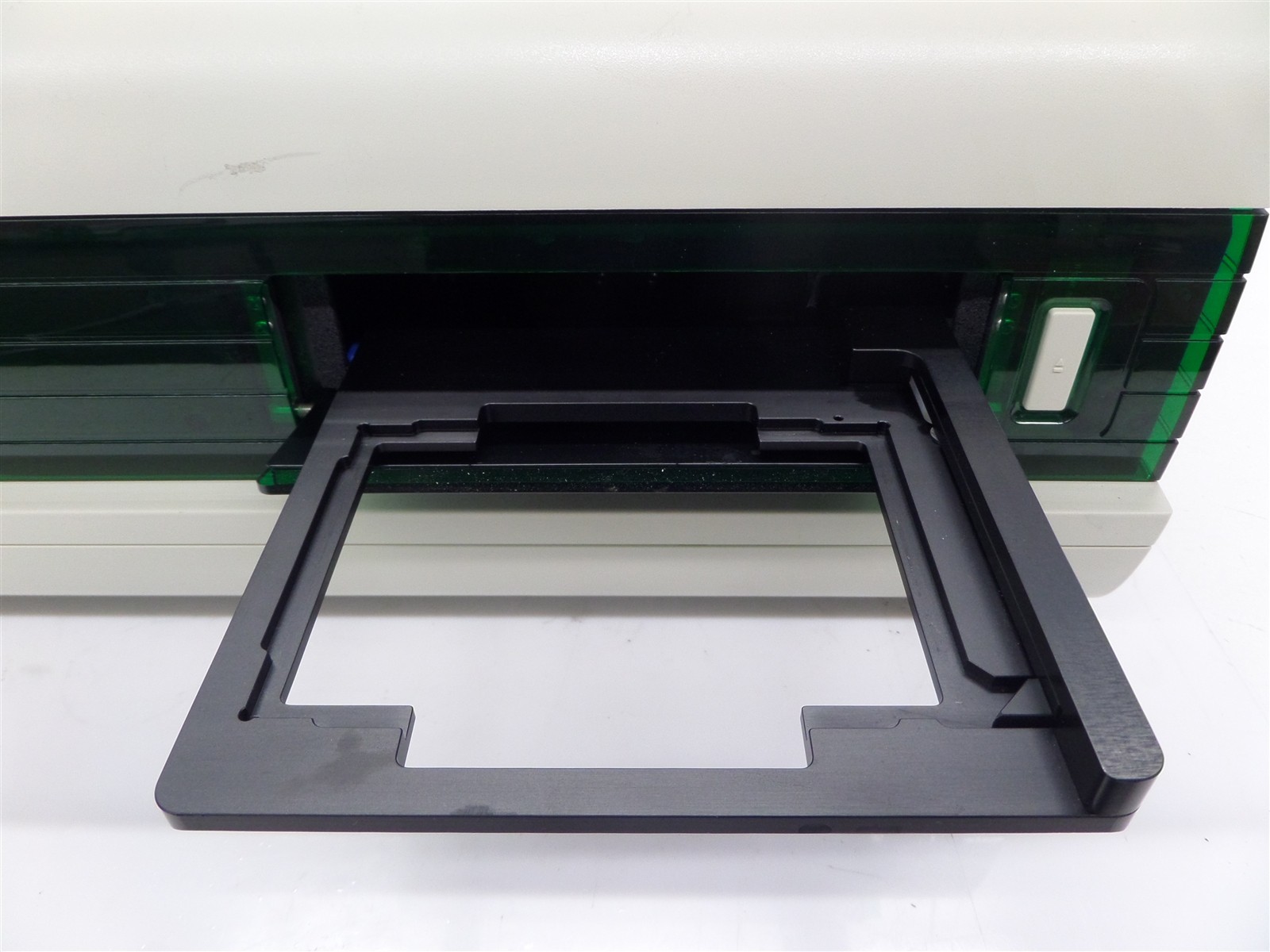 Bio-Rad xMark Microplate Spectrophotometer