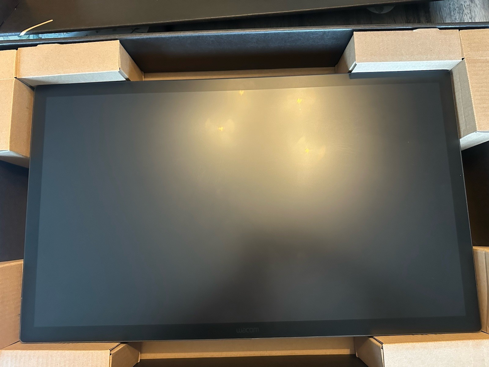 Wacom Cintiq Pro 27 Creative Pen Drawing Tablet