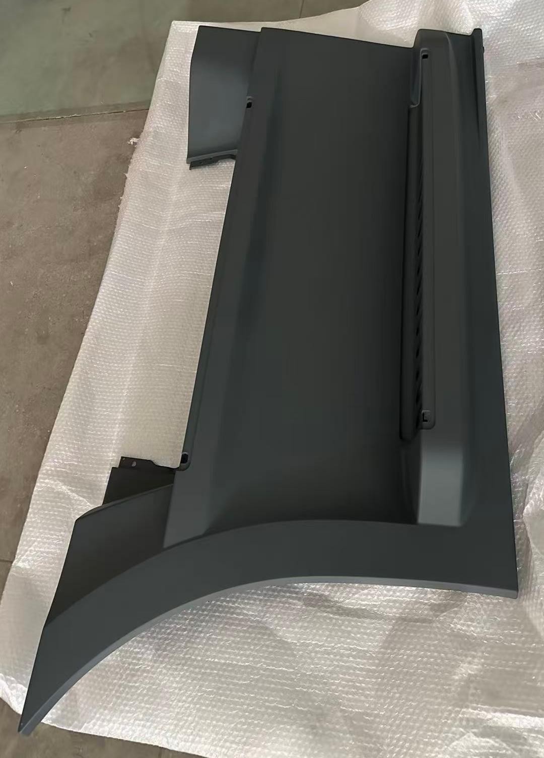 Front Side Fairing Step Panel Driving Side For Freightliner Cascadia 2018-2024