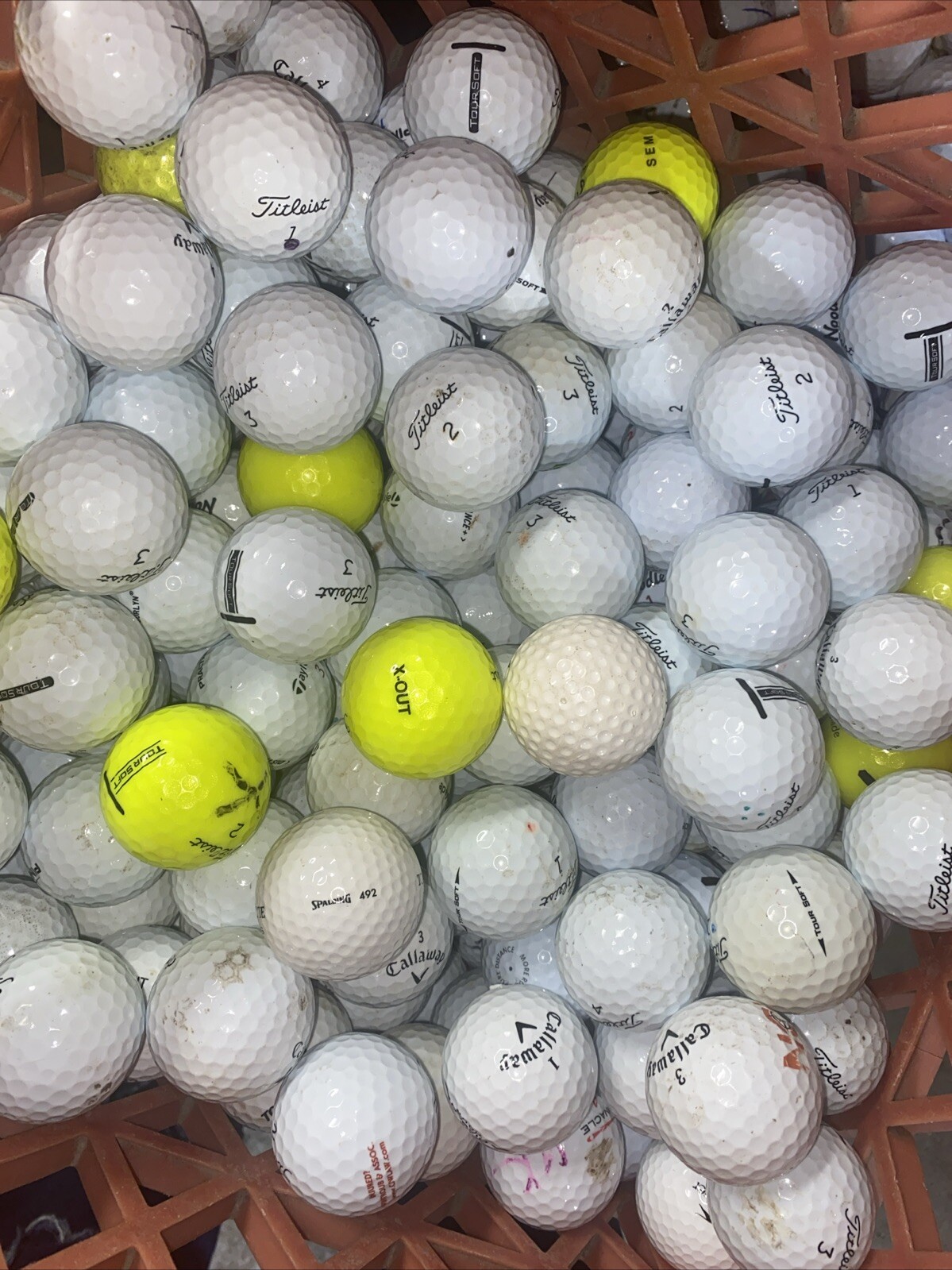 100 Throw Away Golf balls Assorted brands