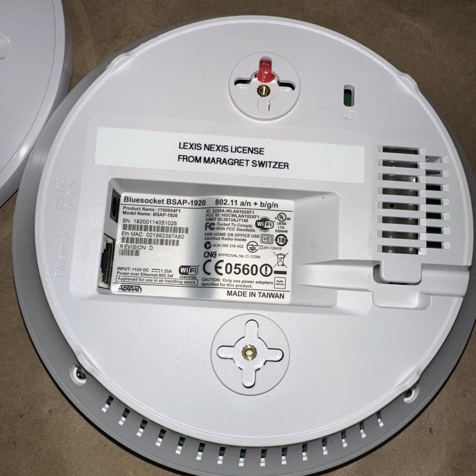 Adtran Access Points Lot of 2 – Powers On – Flashing Green Light