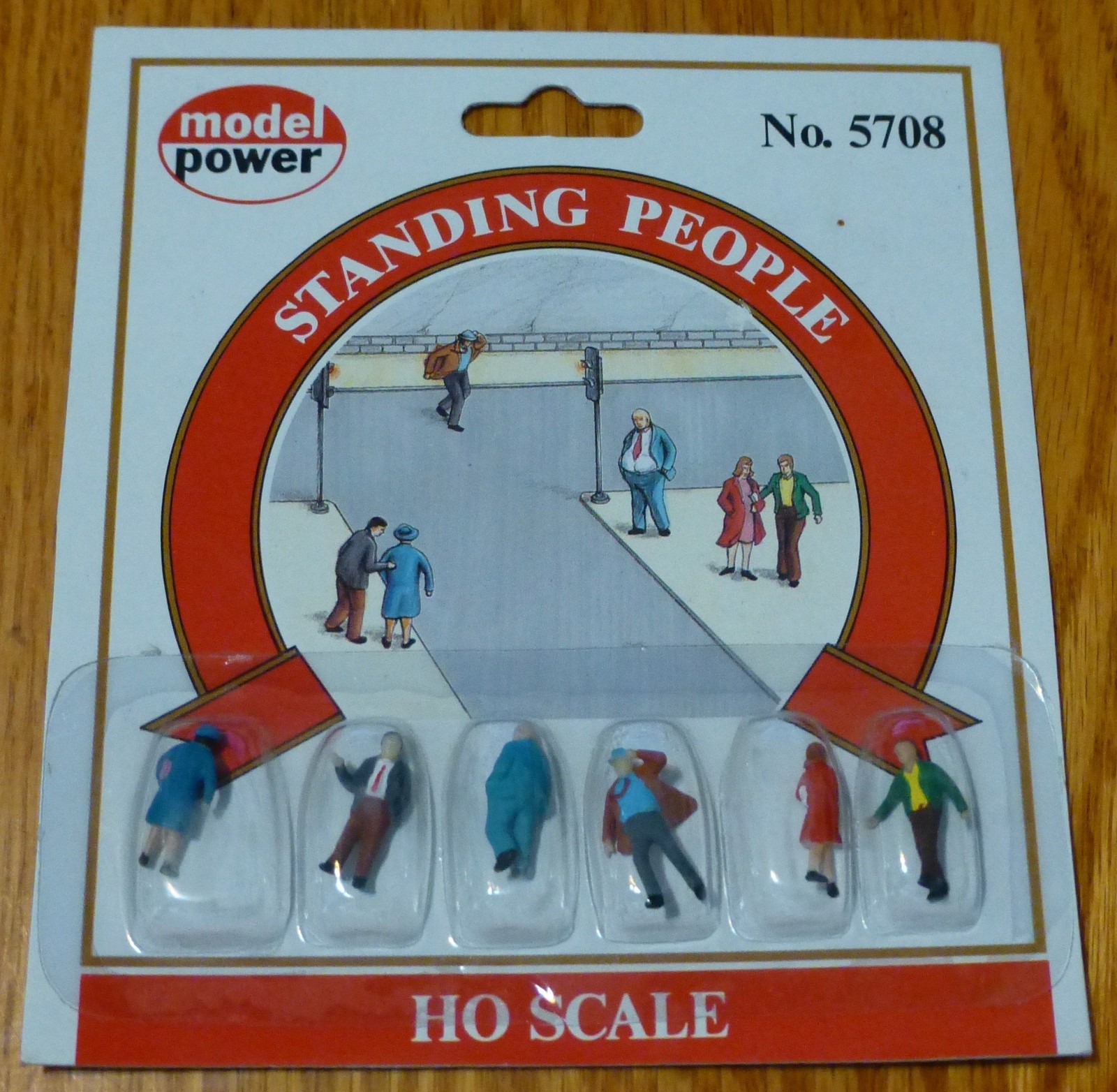 Model Power #5708 Passengers pkg(6) -- Standing
