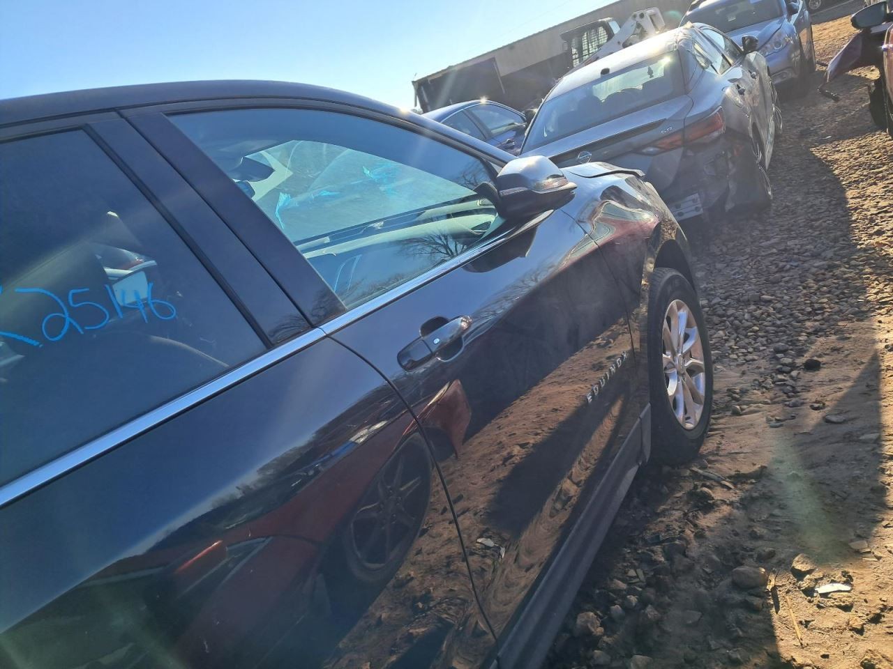 EQUINOX 2018 Glove Box 4894799