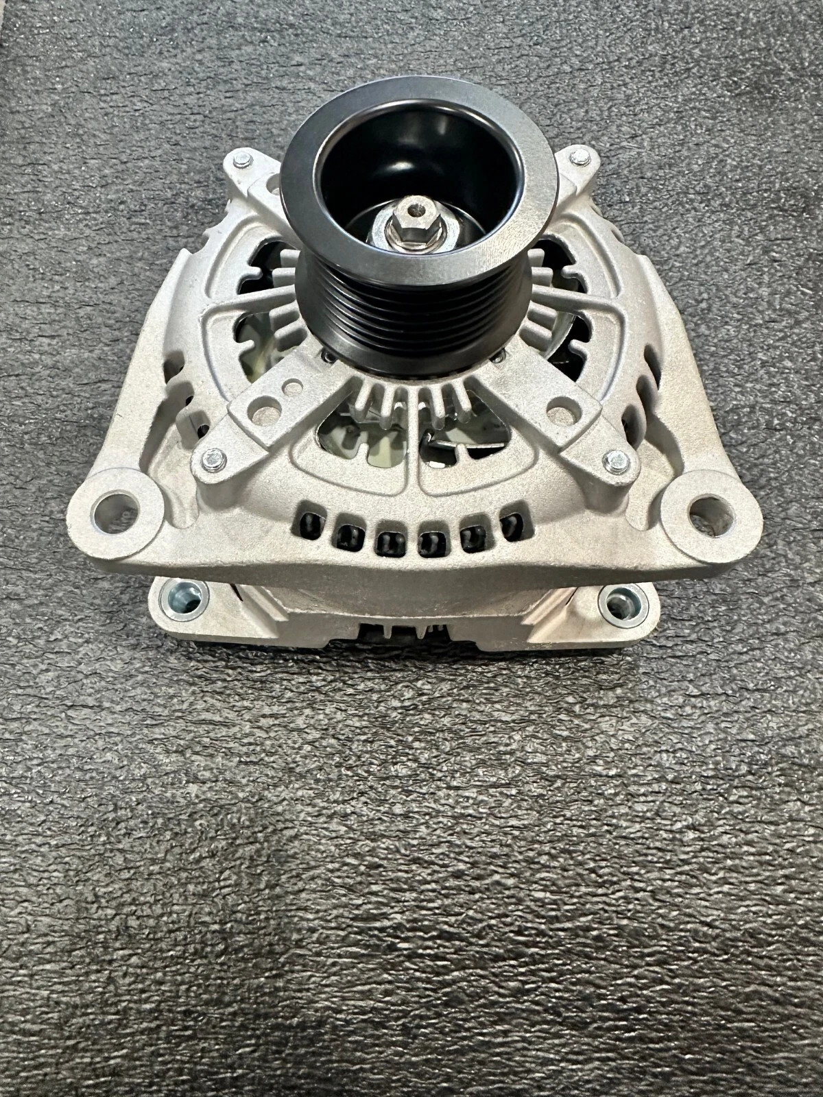 350 Amp Output High Performance NEW Alternator RAM  2500 3500 4500 5500 V8 6.4L