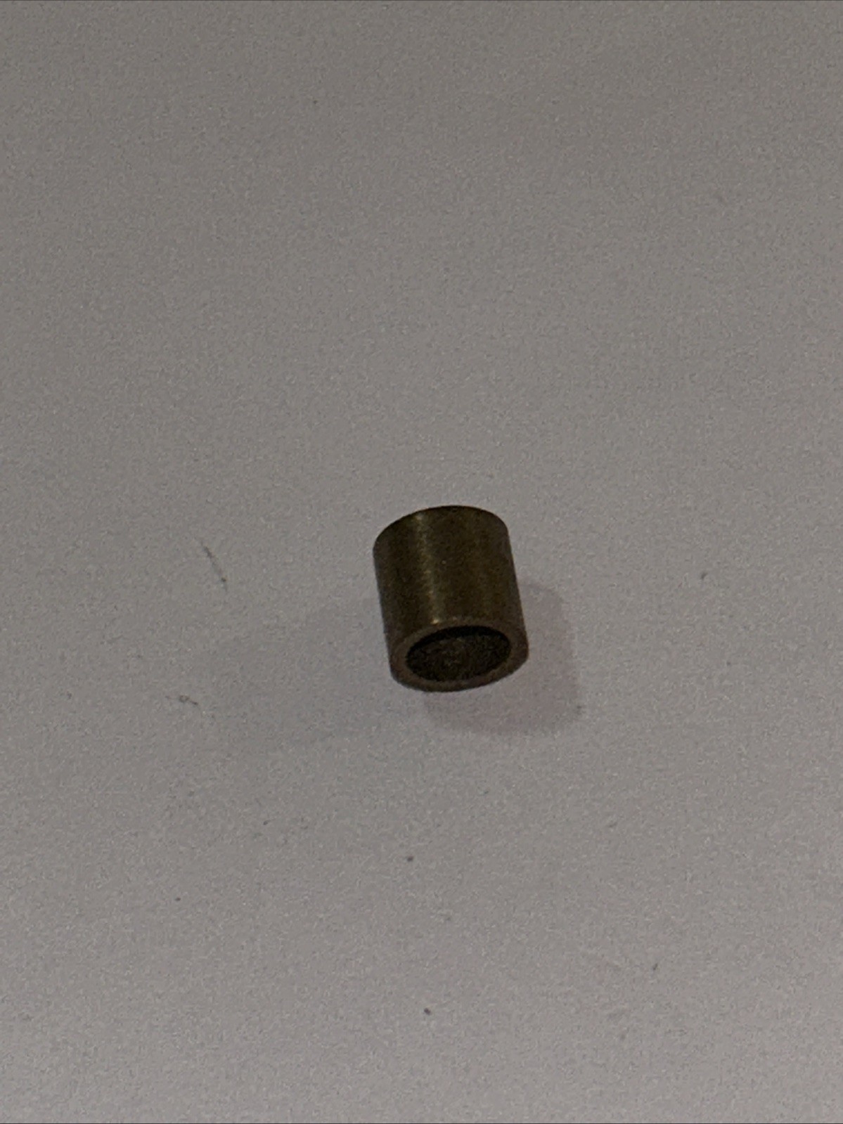 980060 Arm, spacer