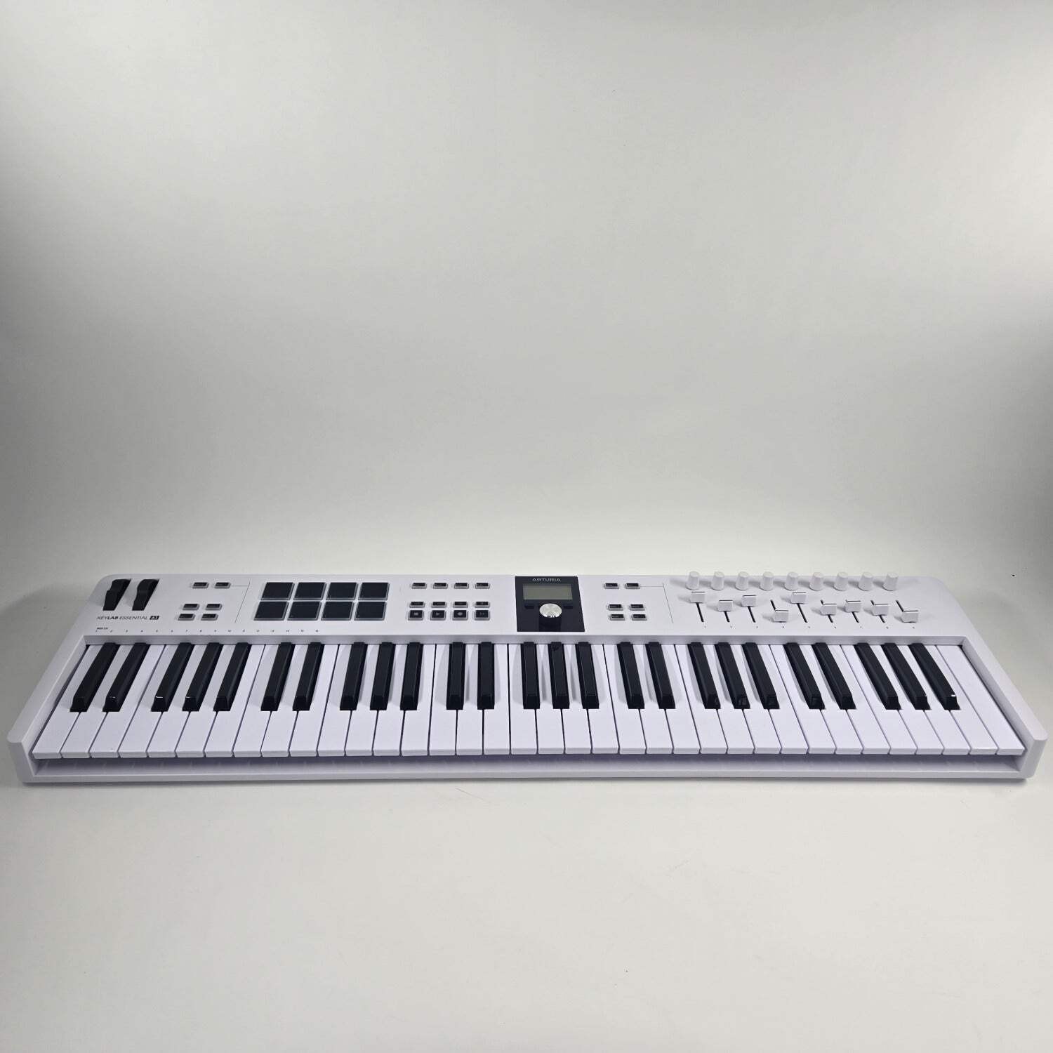 ARTURIA KEYLAB 61 MIDI Controller