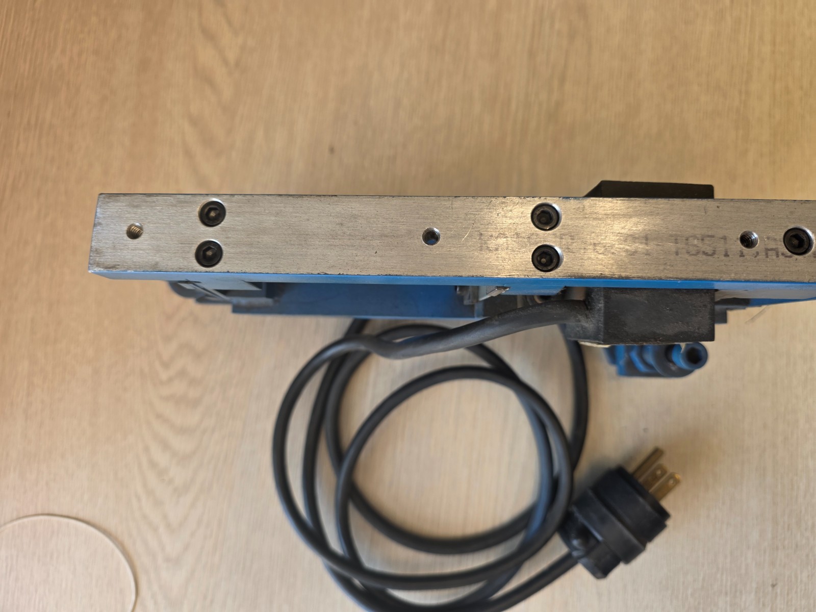 J&J Engineering 3-Post Mini Inline Driver, 120V
