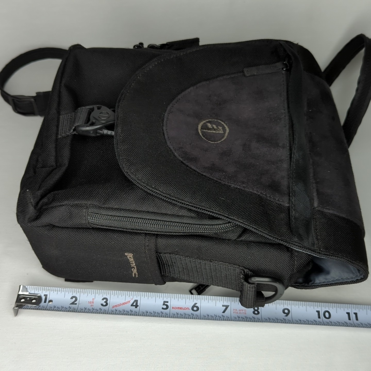 Tamrac 3536 Compact Messenger Camera Bag Black Foam Padded