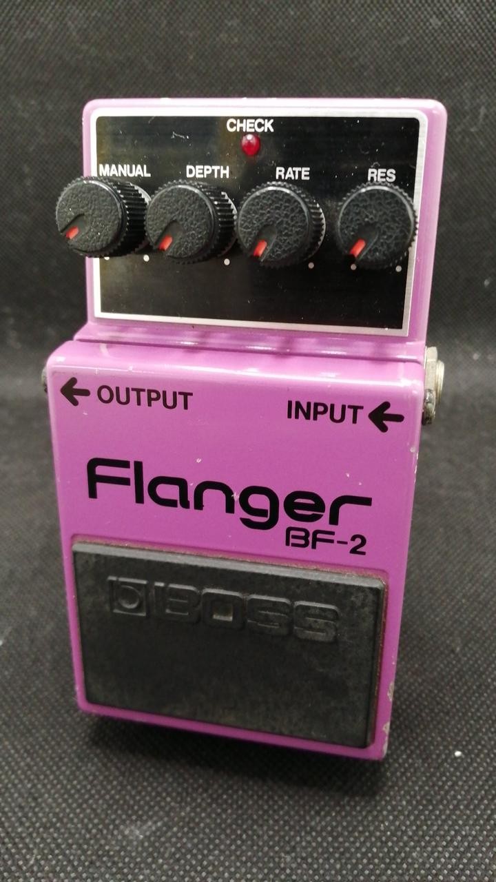 BOSS BF-2 Flanger Effect Pedal for Guitar