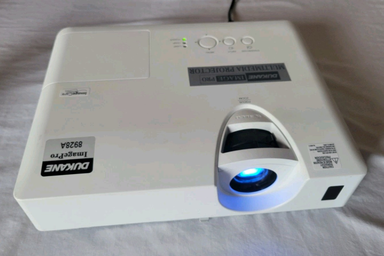 Hitachi CP-X2530WN 2700 Lumens PC HDMI VGA Dukane ImagePro 8928A 3LCD Projector