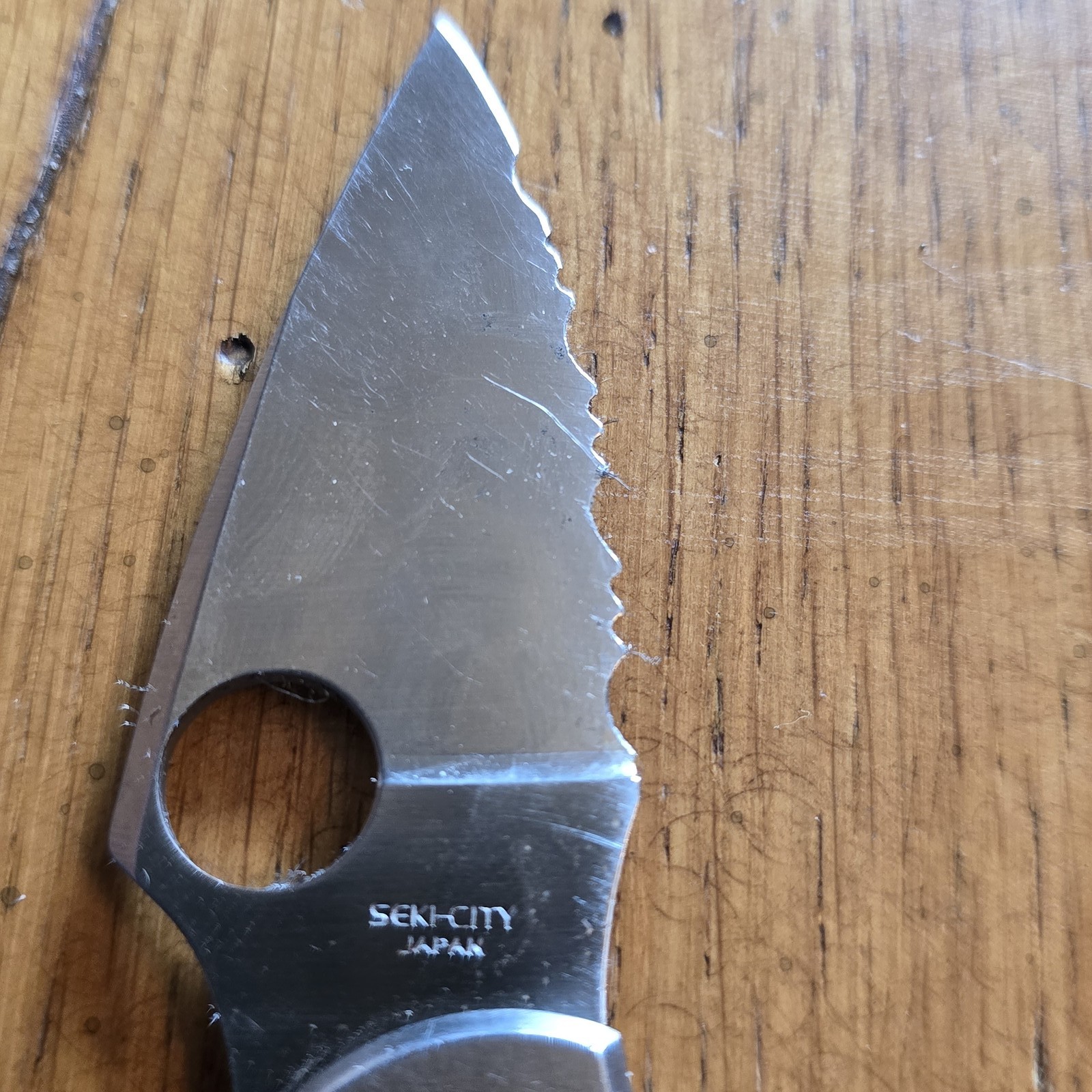 SPYDERCO DRAGONFLY LOCKBACK KNIFE SS HANDLE SERRATED SPYDEREDGE ATS-55 BLADE SS