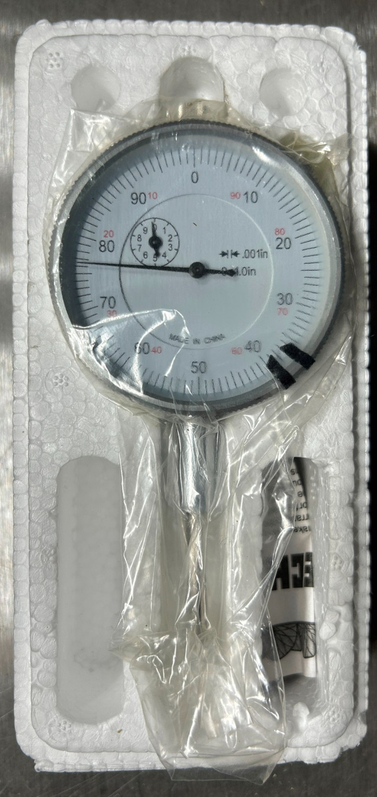 Cen-Tech Magnetic Base w/Fine Adjustment 05645 & Dial Indicator 00623