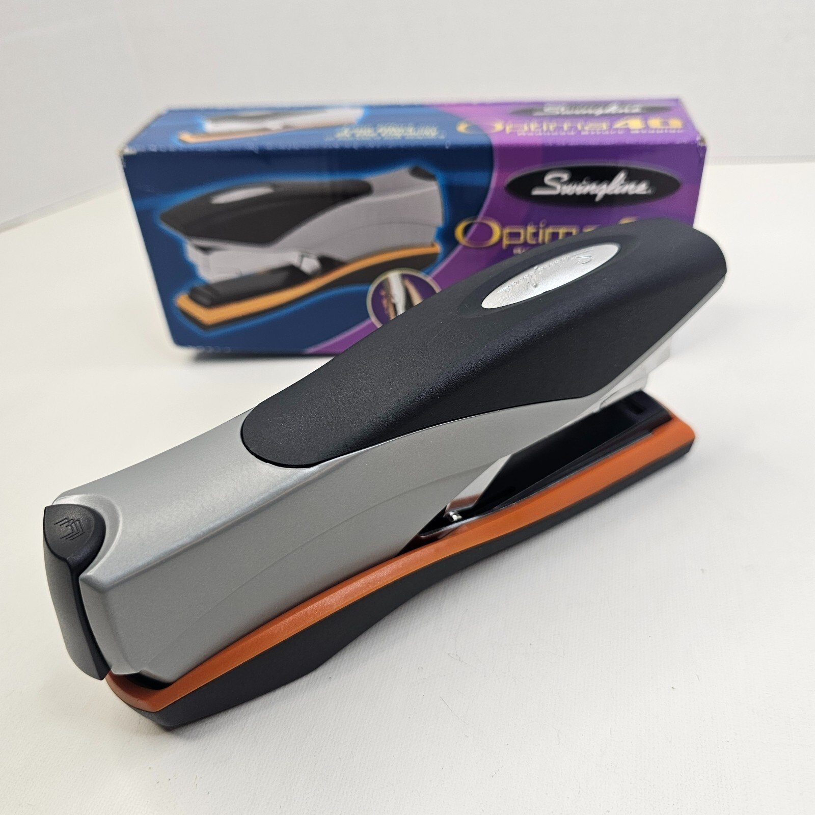 Swingline Optima 40 Desk Stapler Premium Reduce Effort