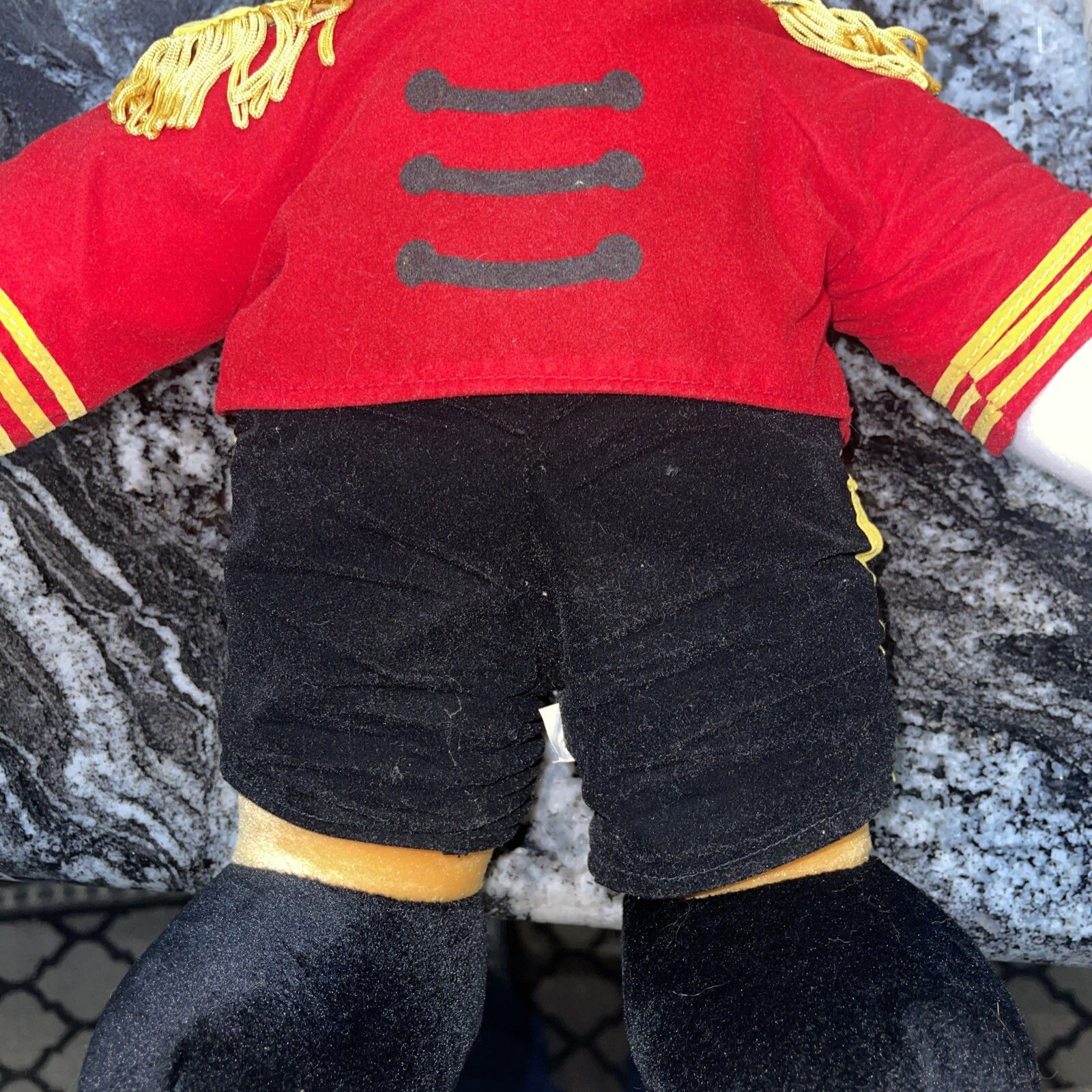 F A O Schwarz Christmas Marching Bear Plush