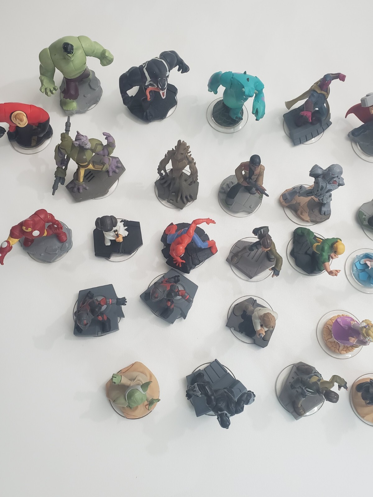 Disney Infinity Lot 29 Figures 2 Game Pads