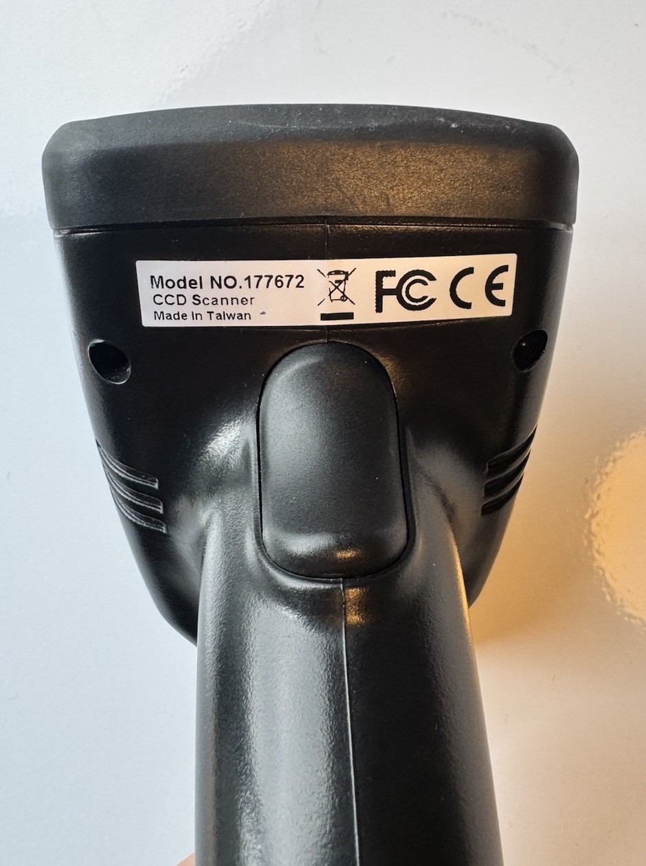 Manhattan 177672 CCD Barcode Scanner USB Wired Black Cable (CCD Scanner Series)