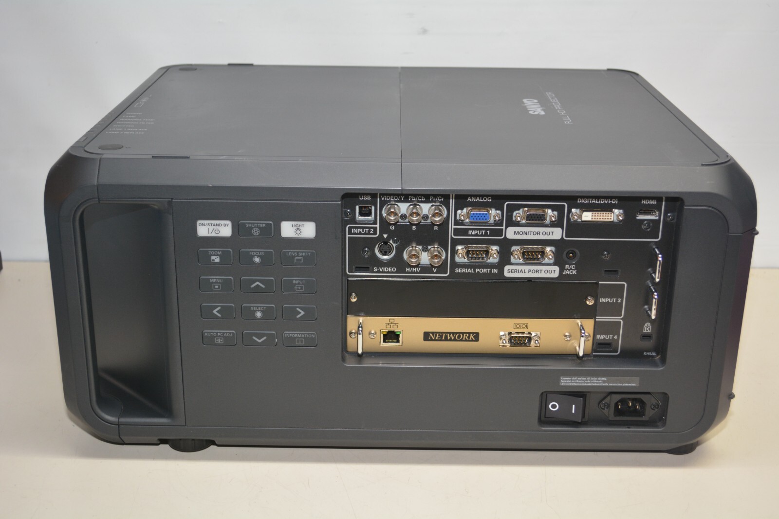 ^ Sanyo PDG-DHT100L HD - 6500 ANSI Lumens - 160 Lamp Hours HDMI No Lens #W3764