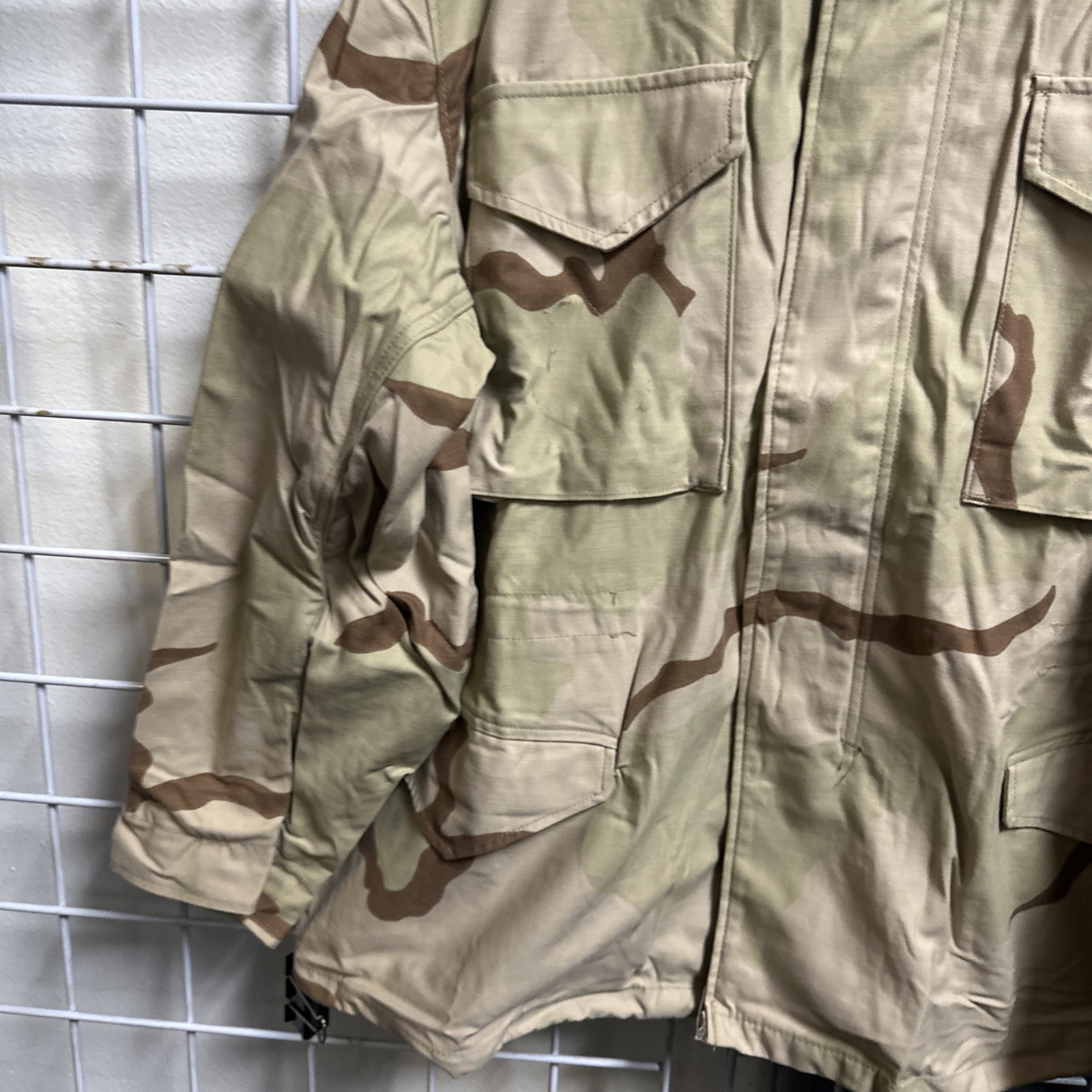 US Military M65 Field Jacket Desert DCU Camouflage MEDIUM REGULAR USAF