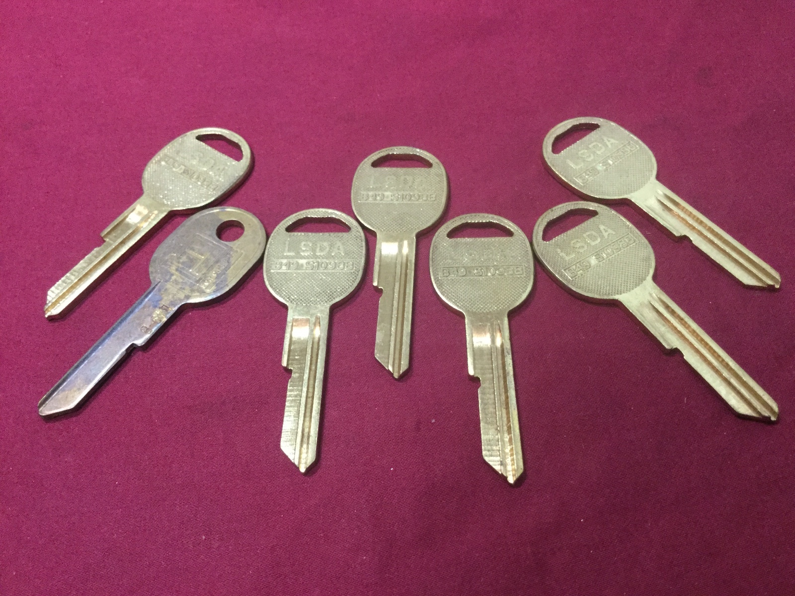 GM B49 Key Blanks by LSDA, Set of 7 - Locksmith