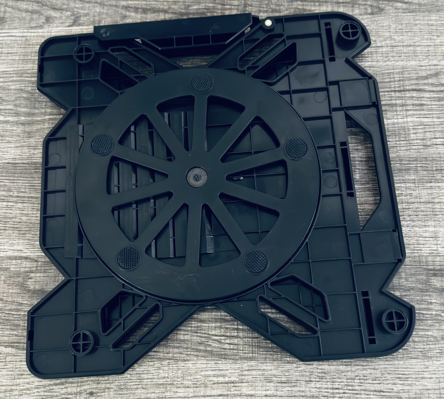 Multi-Angle Adjustable Stand for Laptop Computer and Phone by MeFee