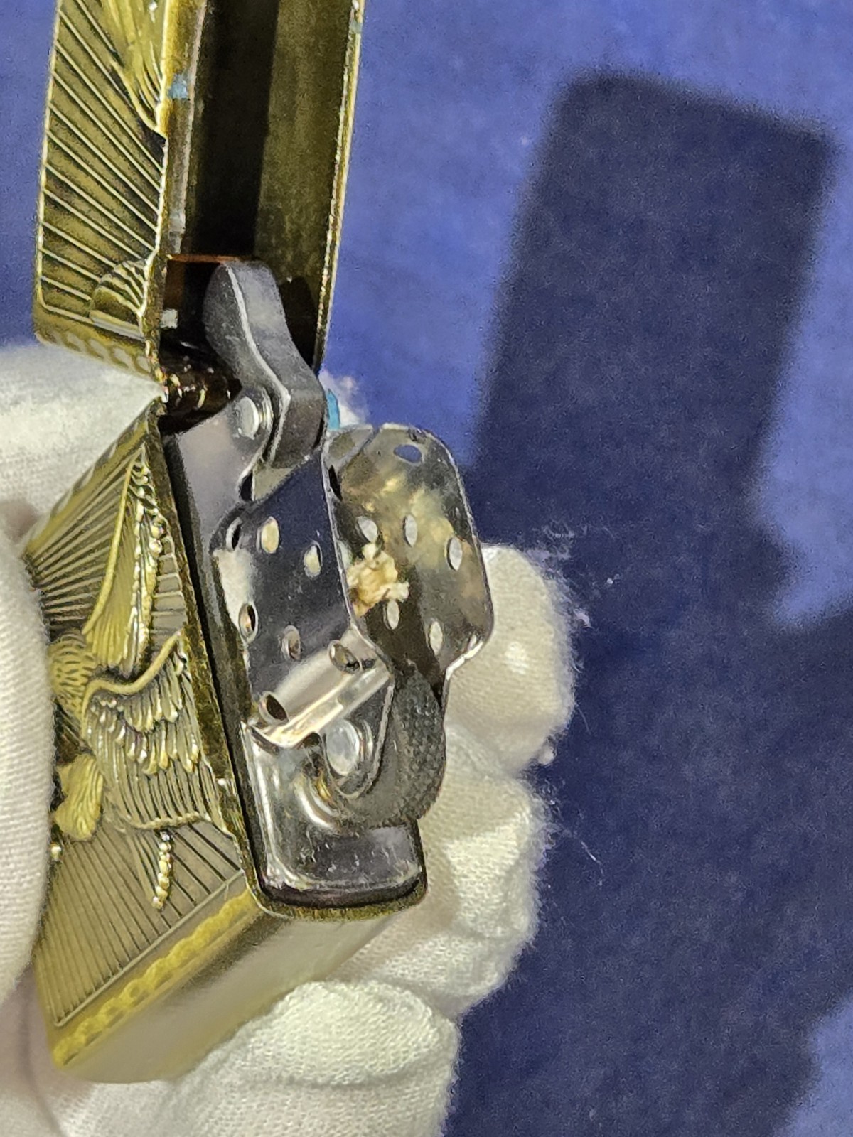 New Ngling Brass Eagle Flip Top Fluid Lighter Deep Relief Embossed Classic Boxed