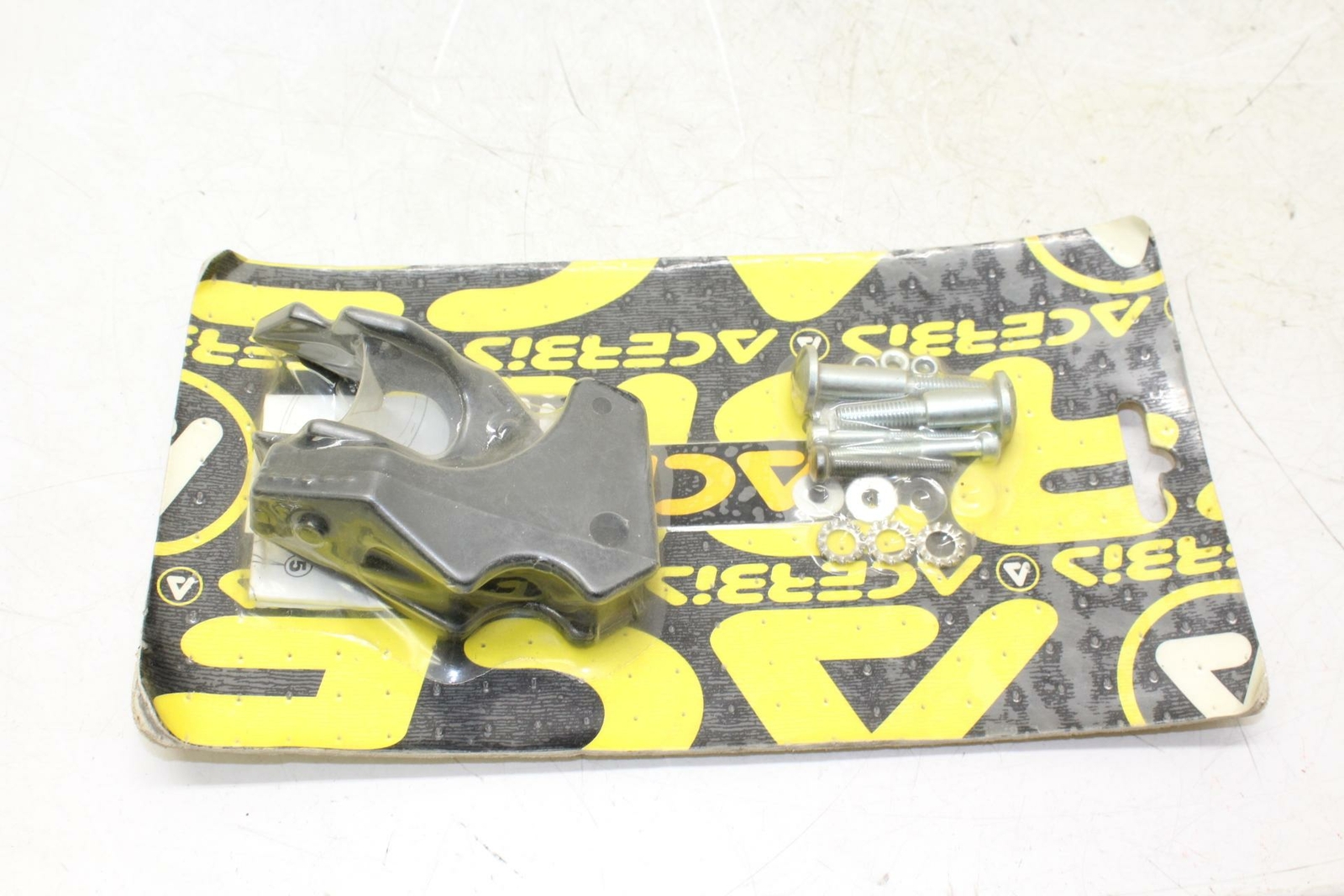 Kit Mountage, Handguards Suzuki RM 125-250 95/00 NEW!