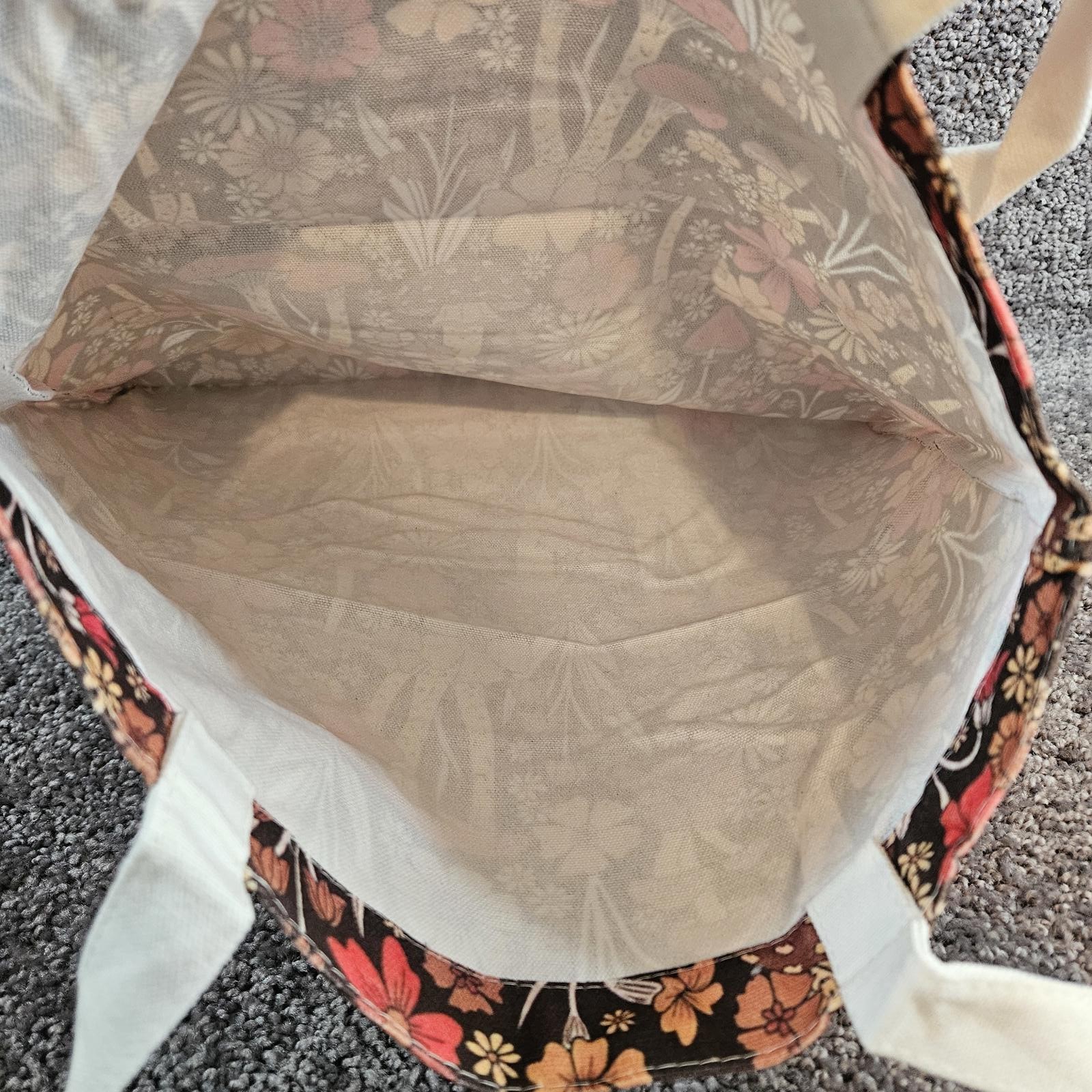 Adorable reusable mushroom print canvas tote. NWT