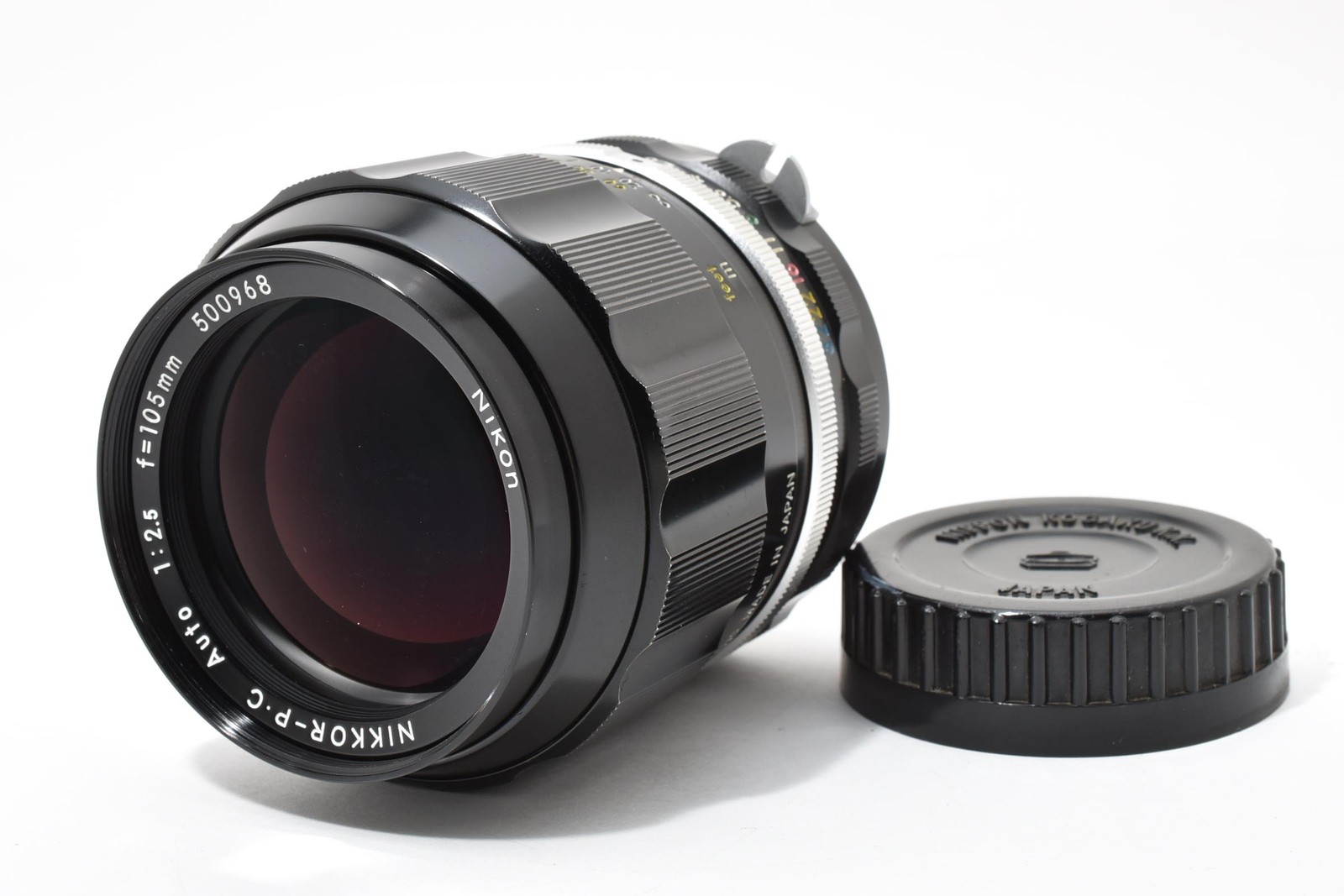 [MINT] Nikon NIKKOR-P.C 105mm f/2.5 Non-AI MF Portrait Telephoto Lens From JAPAN