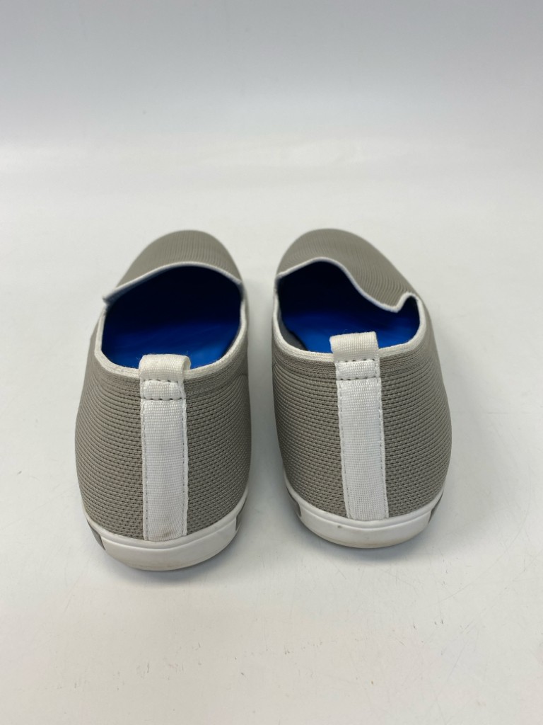 Size 8.5 Gray Sneakers