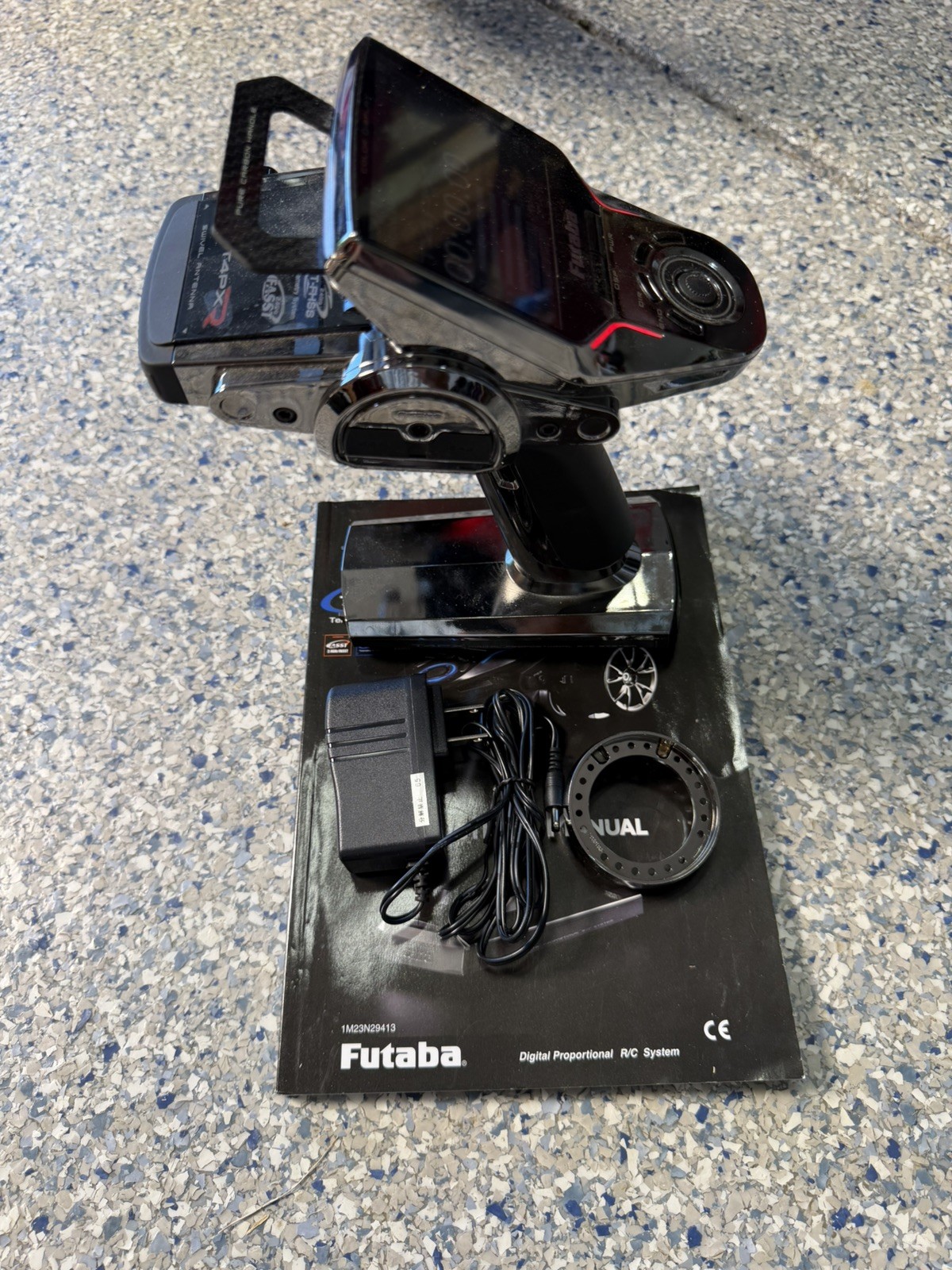 Futaba 4PX Surface Radio System w/ Carbon Handle – Used Working