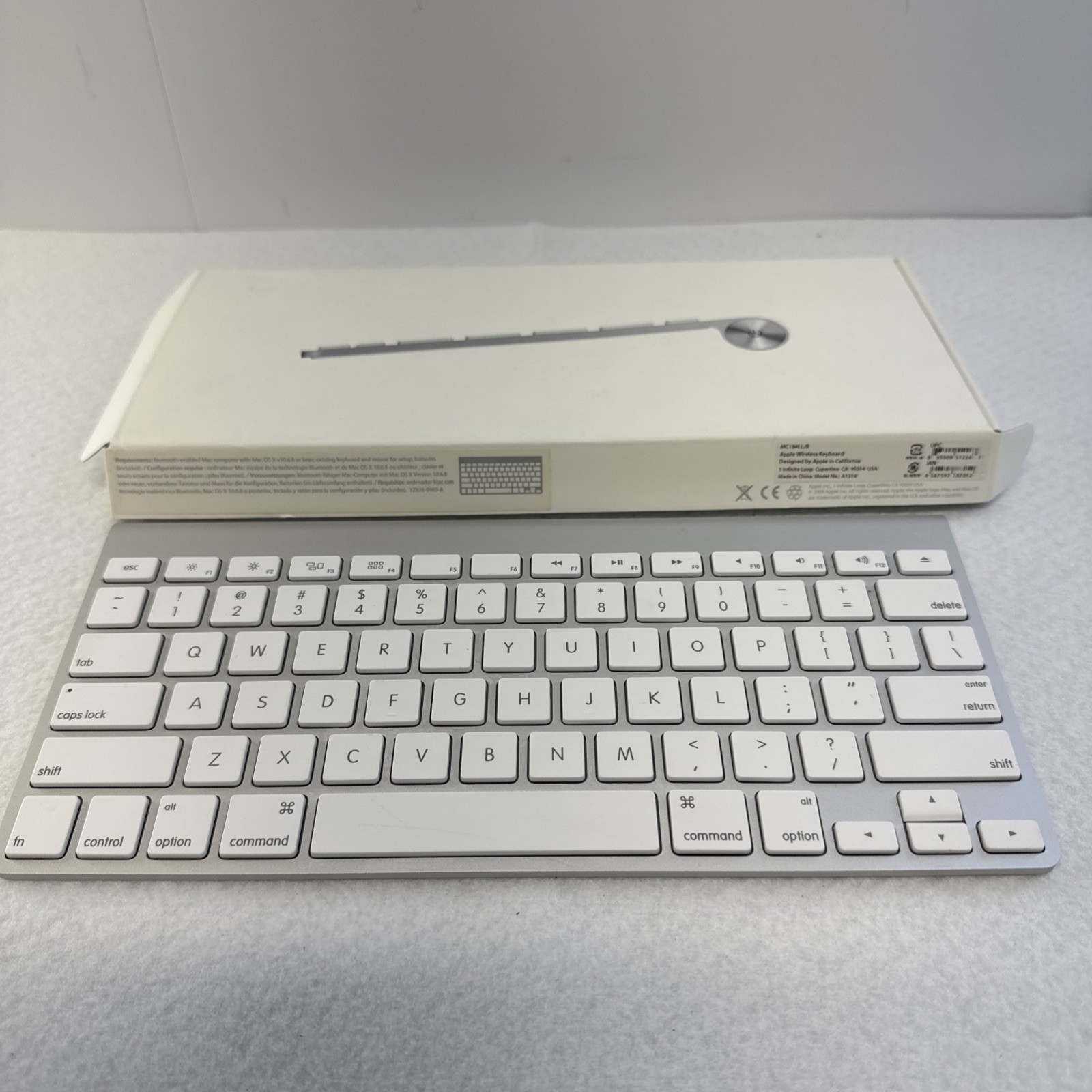 Apple A1314 Wireless Keyboard - MC184LL/B Tested