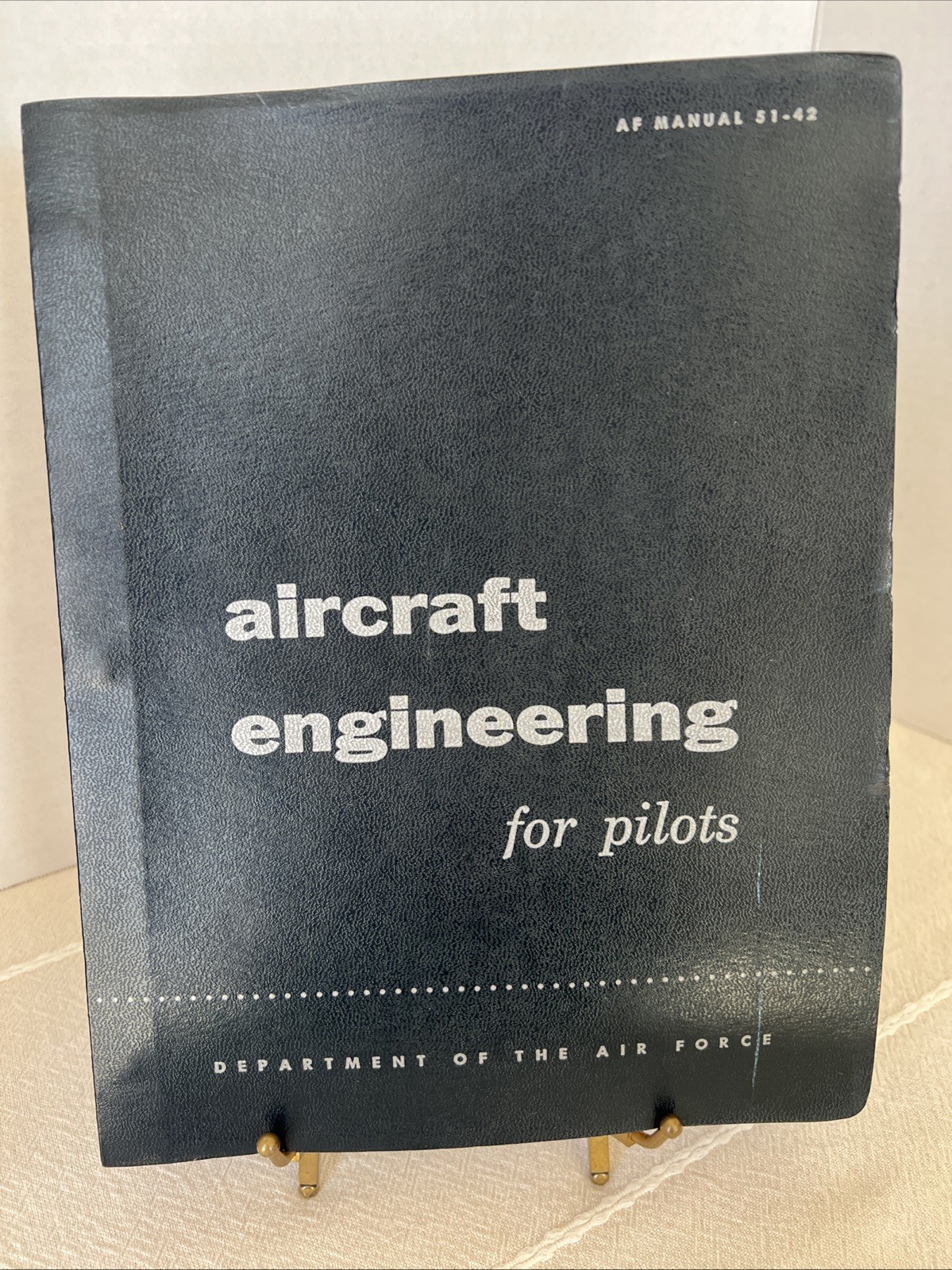 1955 Department Air Force Aircraft Engineering For Pilots Manual AF 51-42