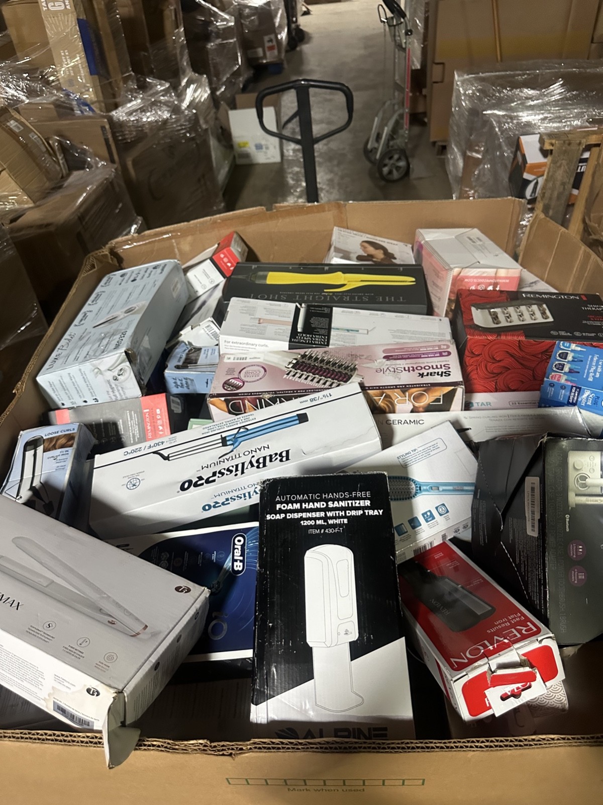 Amazon Truckloads  Wholesale COSMETICS AND HEALTH AND BEAUTY  CASE PACKS 30 CT