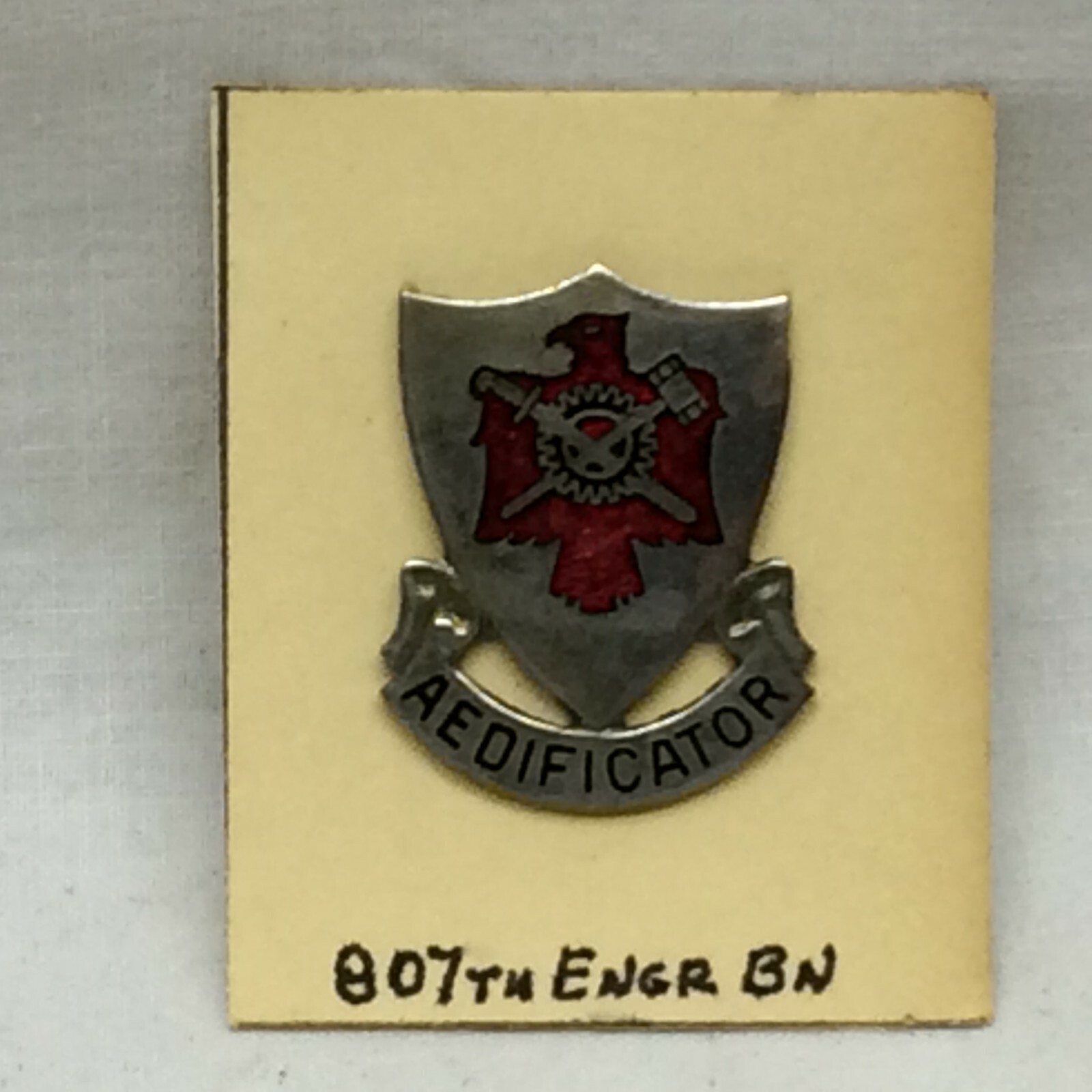 Military Pin 807th Engr Bn REDIFICATOR