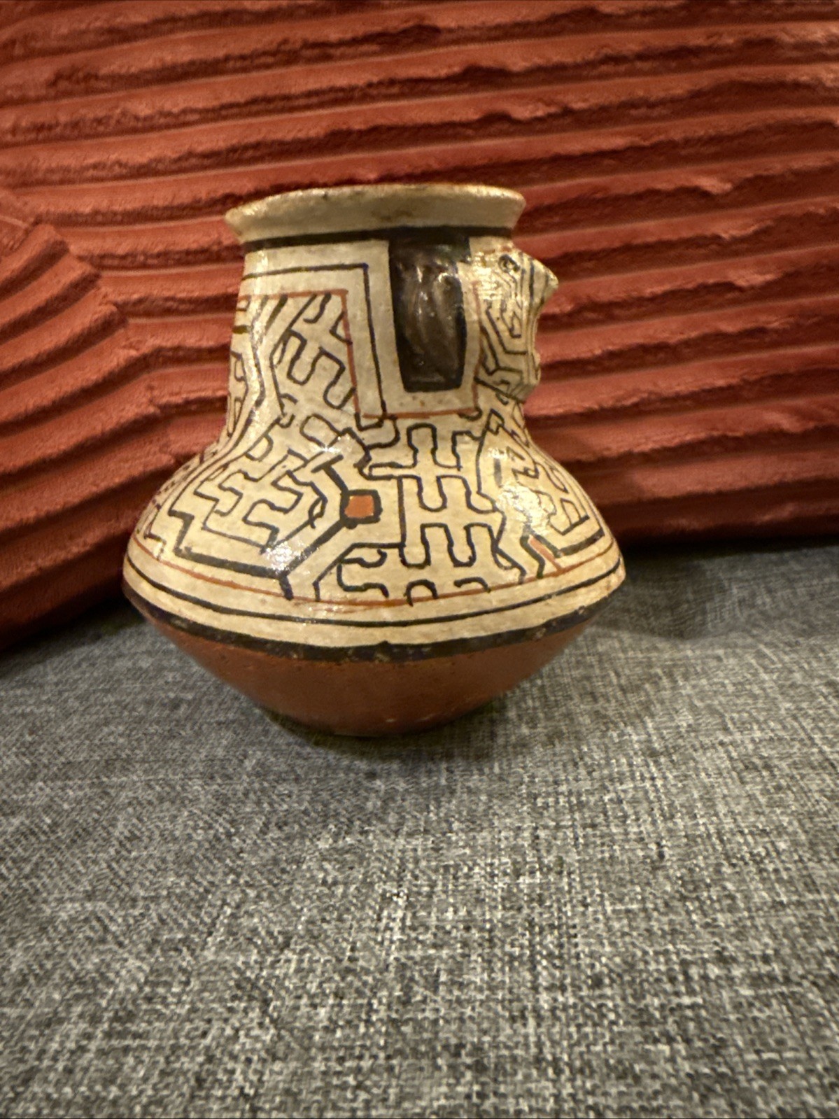 Vintage Peruvian Shipibo Conibo Hand Made Painted Face Clay Pottery Jug Peru 5.5