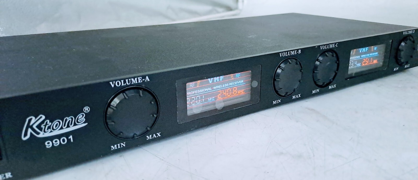 Ktone 9902 adjustable Frequency VHF Wireless Microphone Mic System