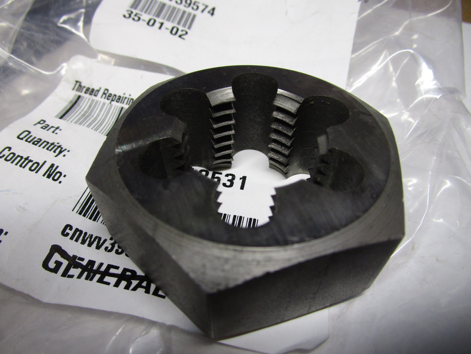Thread Repairing Die, UN8 Right-Hand Thread,1-1/4"-8 Thread Size