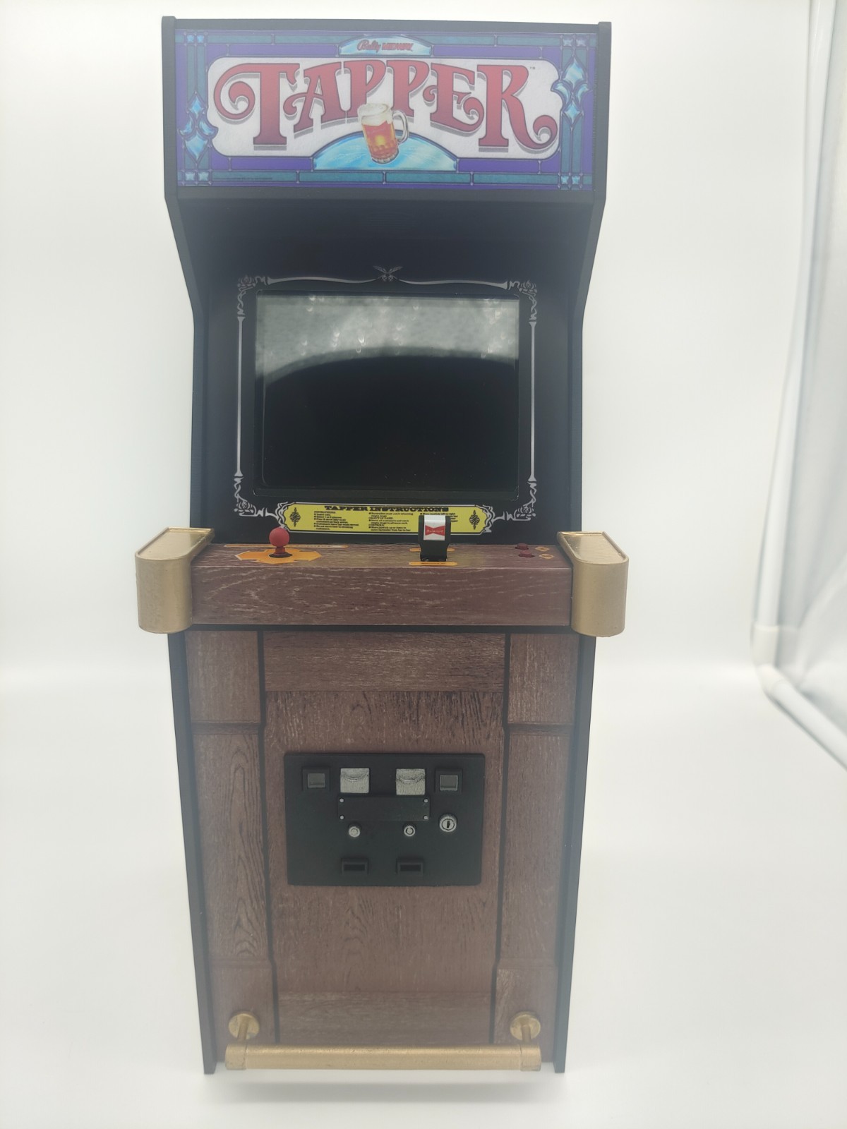 Tapper 1/6 scale mini working arcade cabinet (Playscale, New Wave Toys).