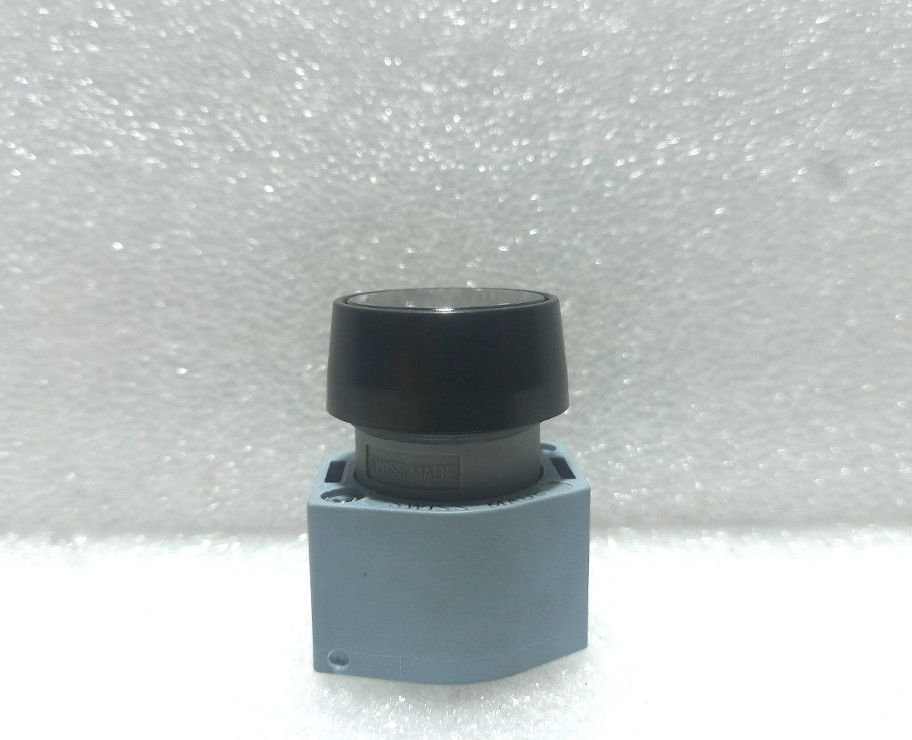 6806246 Pushbutton BLK For Nov BOP Control Panel 332.02