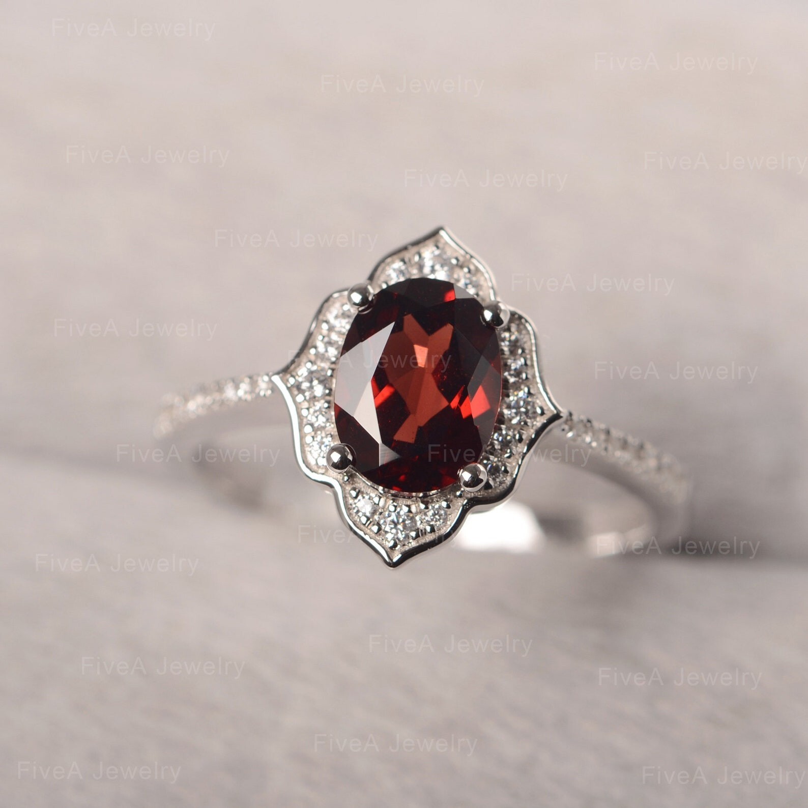 Natural Garnet Ring Oval Cut ring 925 sterling silver ring Engagement Ring