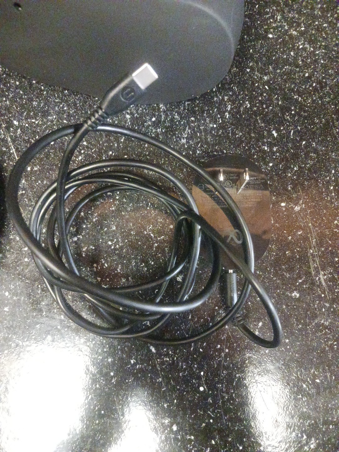 Meta Quest Pro VR 256GB Headset Only + charging dock (No Controllers) TESTED