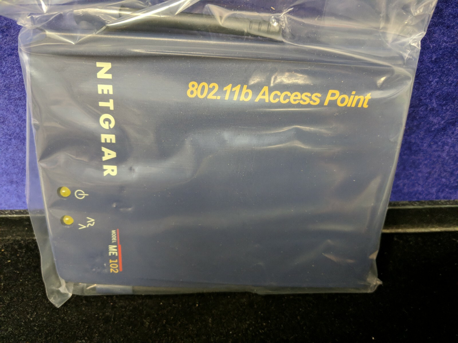 Pre-Owned Never Used READ Netgear 802.11b Access Point Model ME102: HOT DEAL